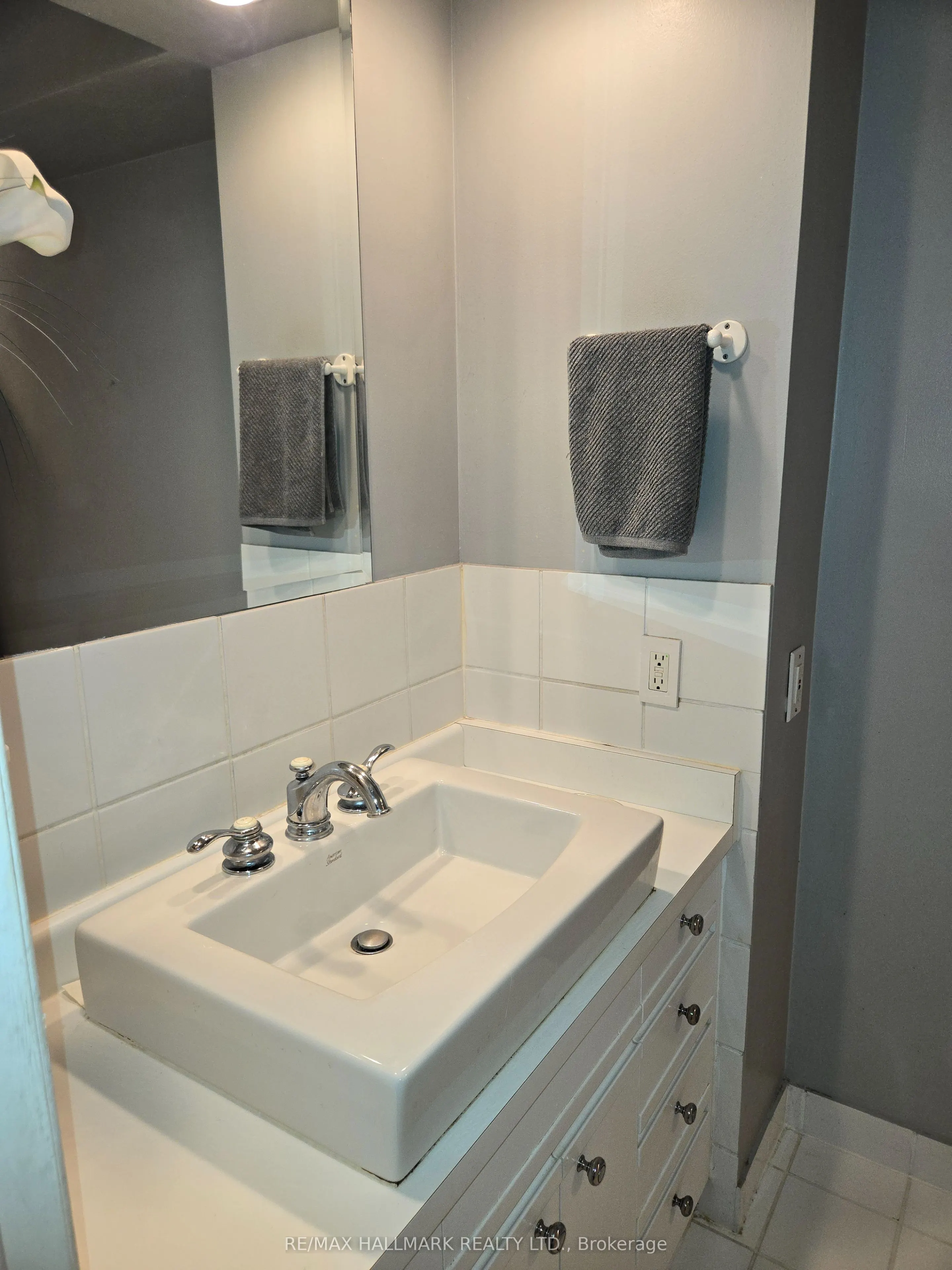 45 Westmount Road N, #603