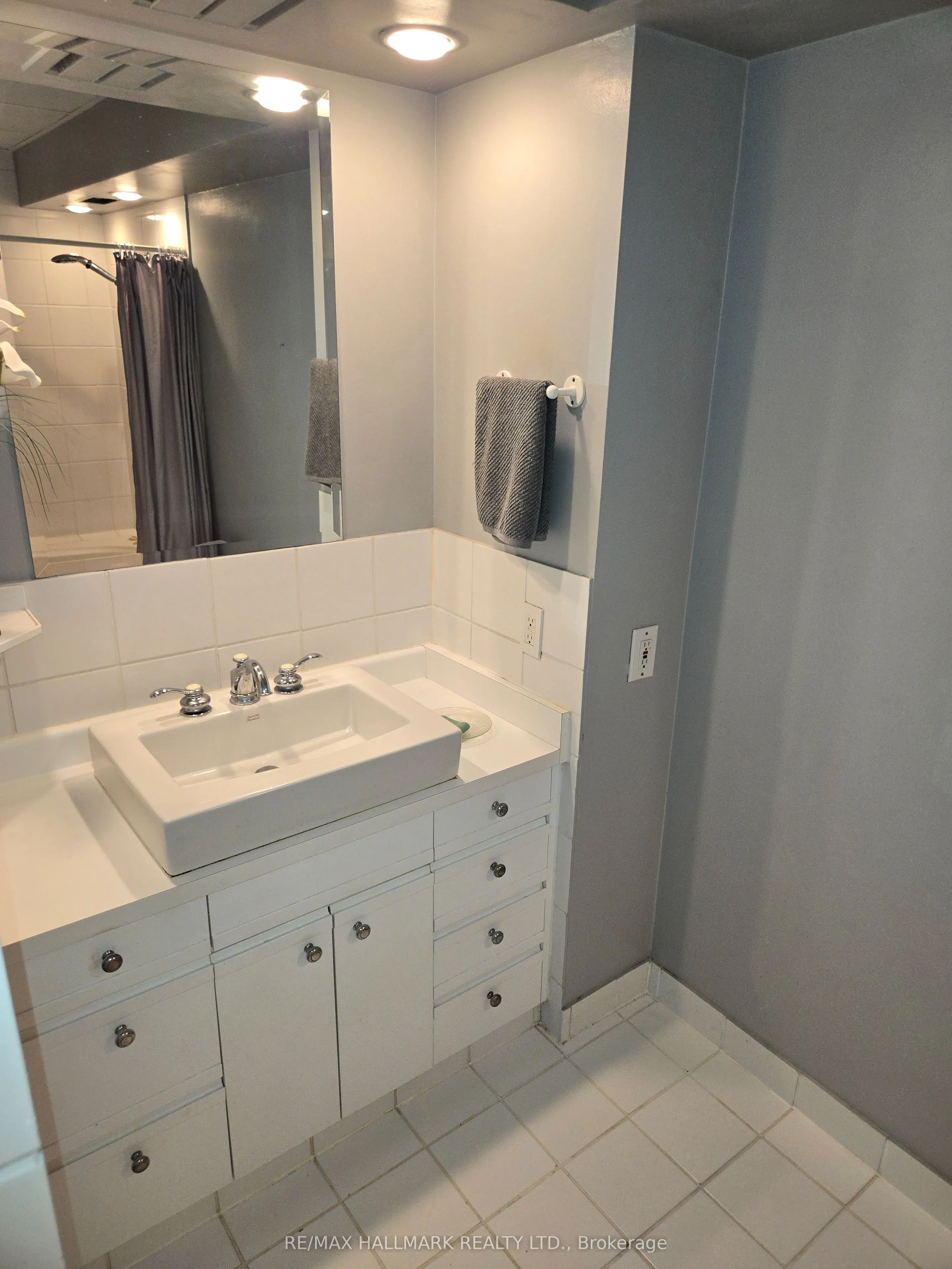 45 Westmount Road N, #603