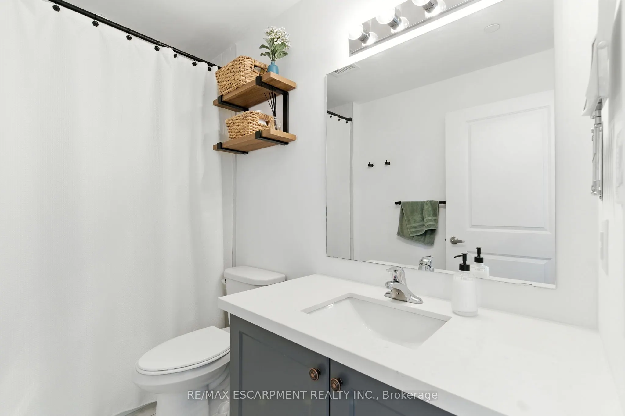 460 DUNDAS Street E, #313