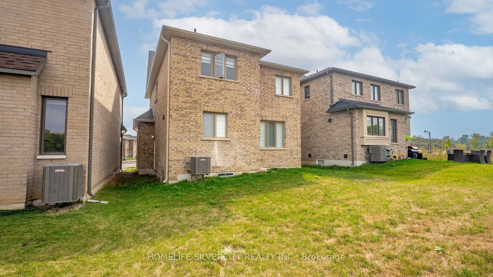 102 Strickland Avenue