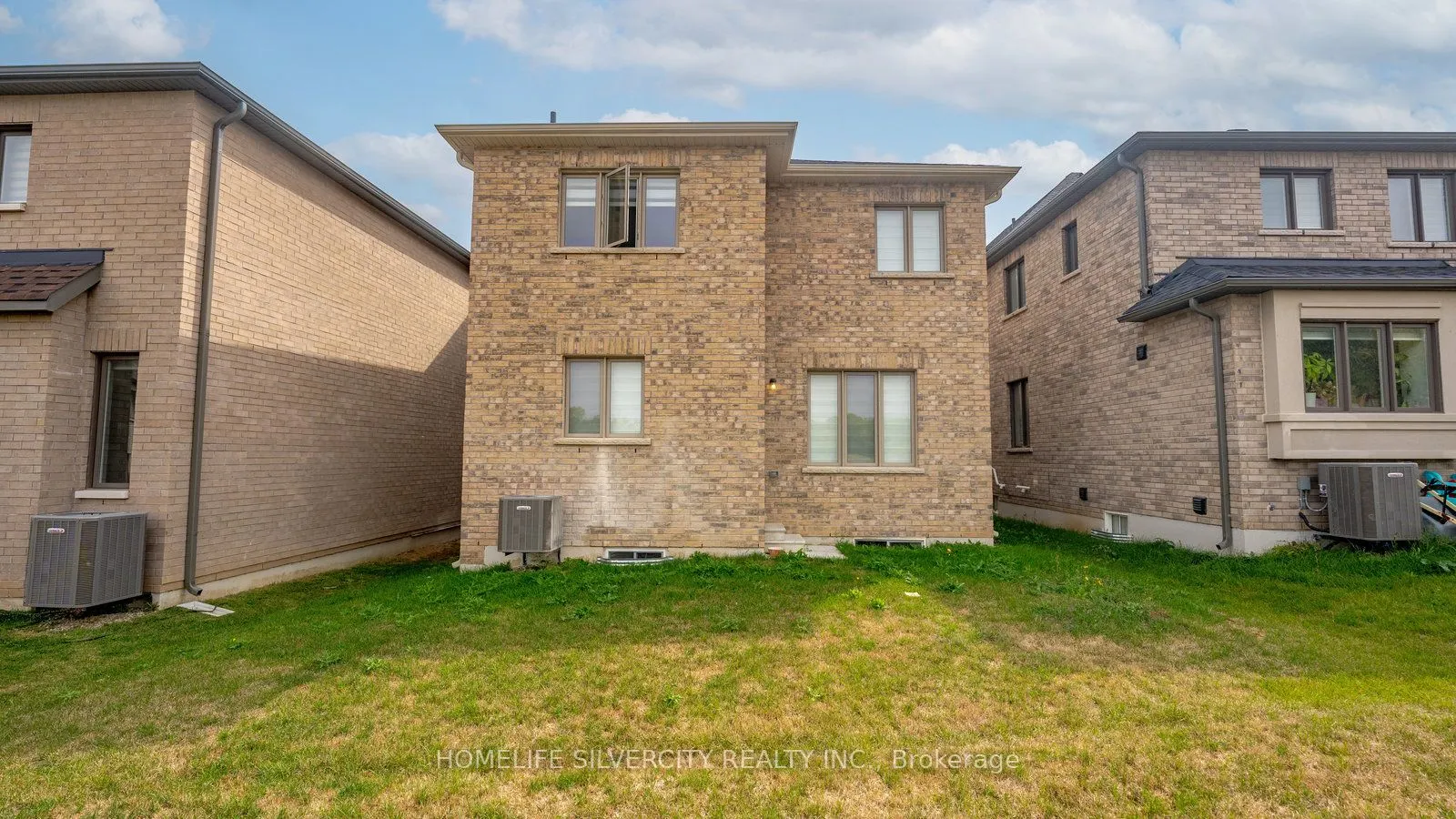 102 Strickland Avenue