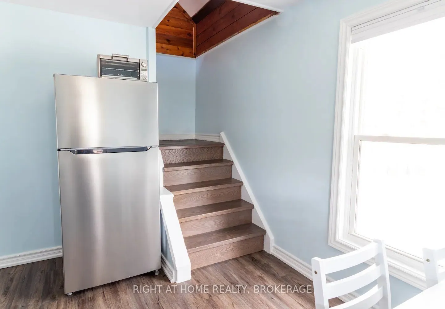 60 Ross Street, #UPPER