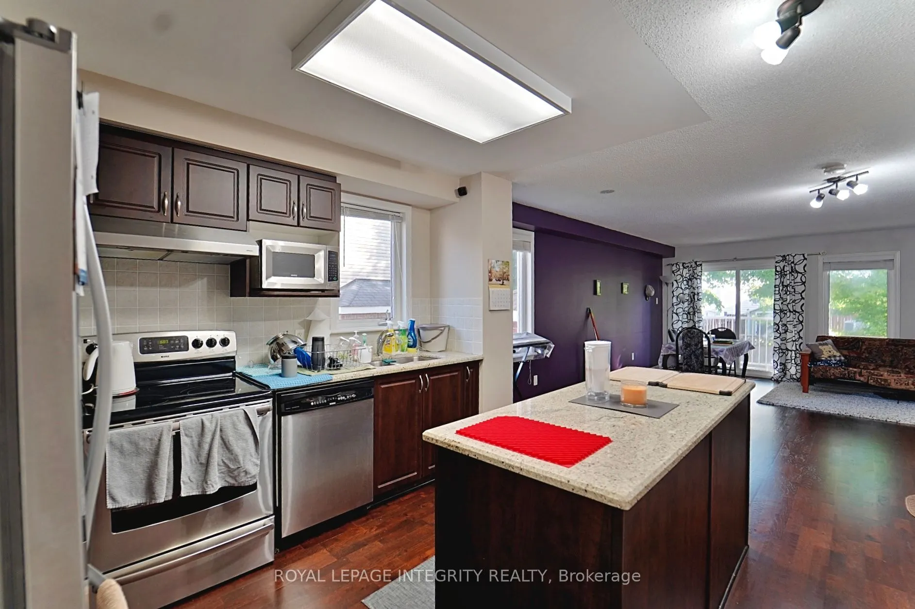 251 Keltie Private, #6