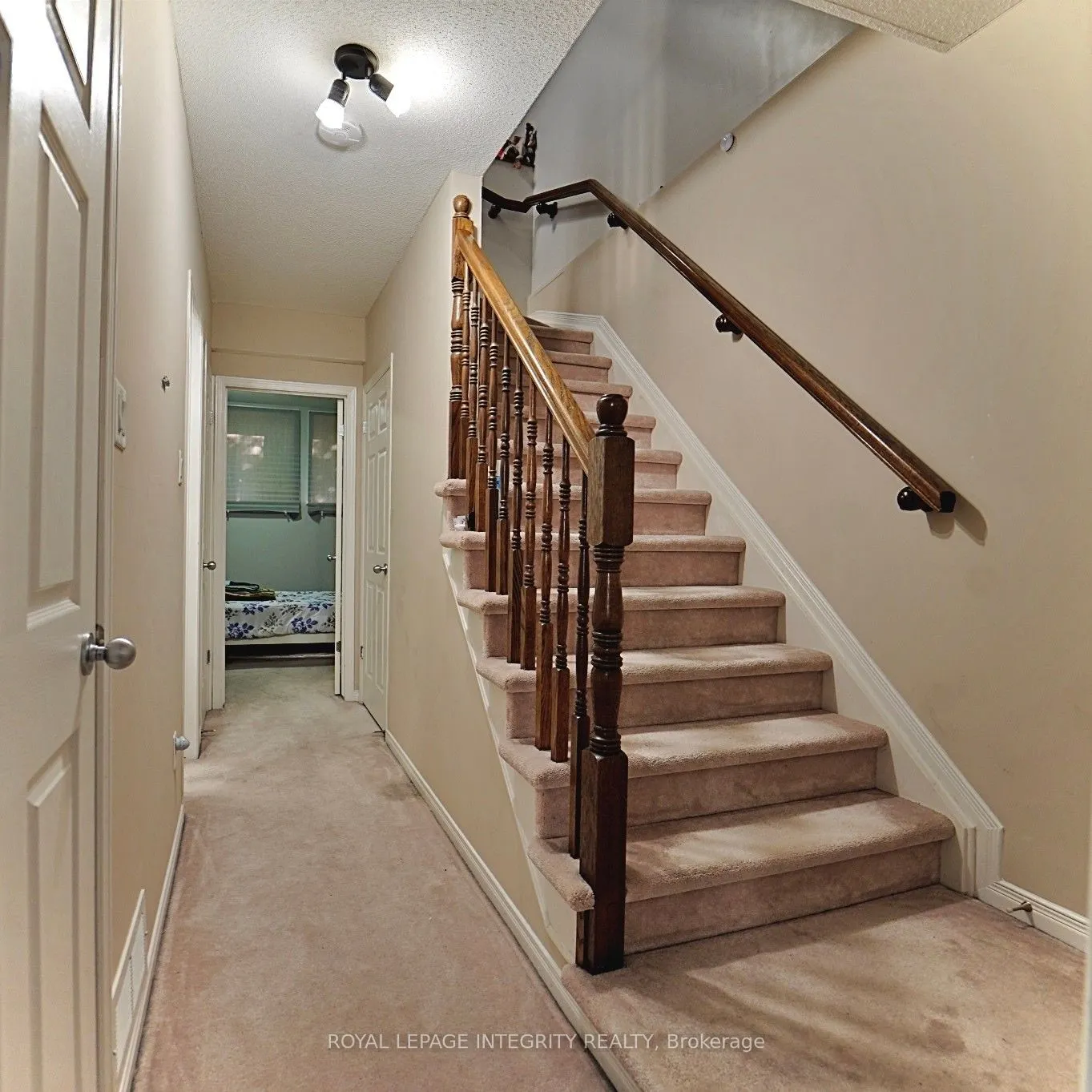 251 Keltie Private, #6