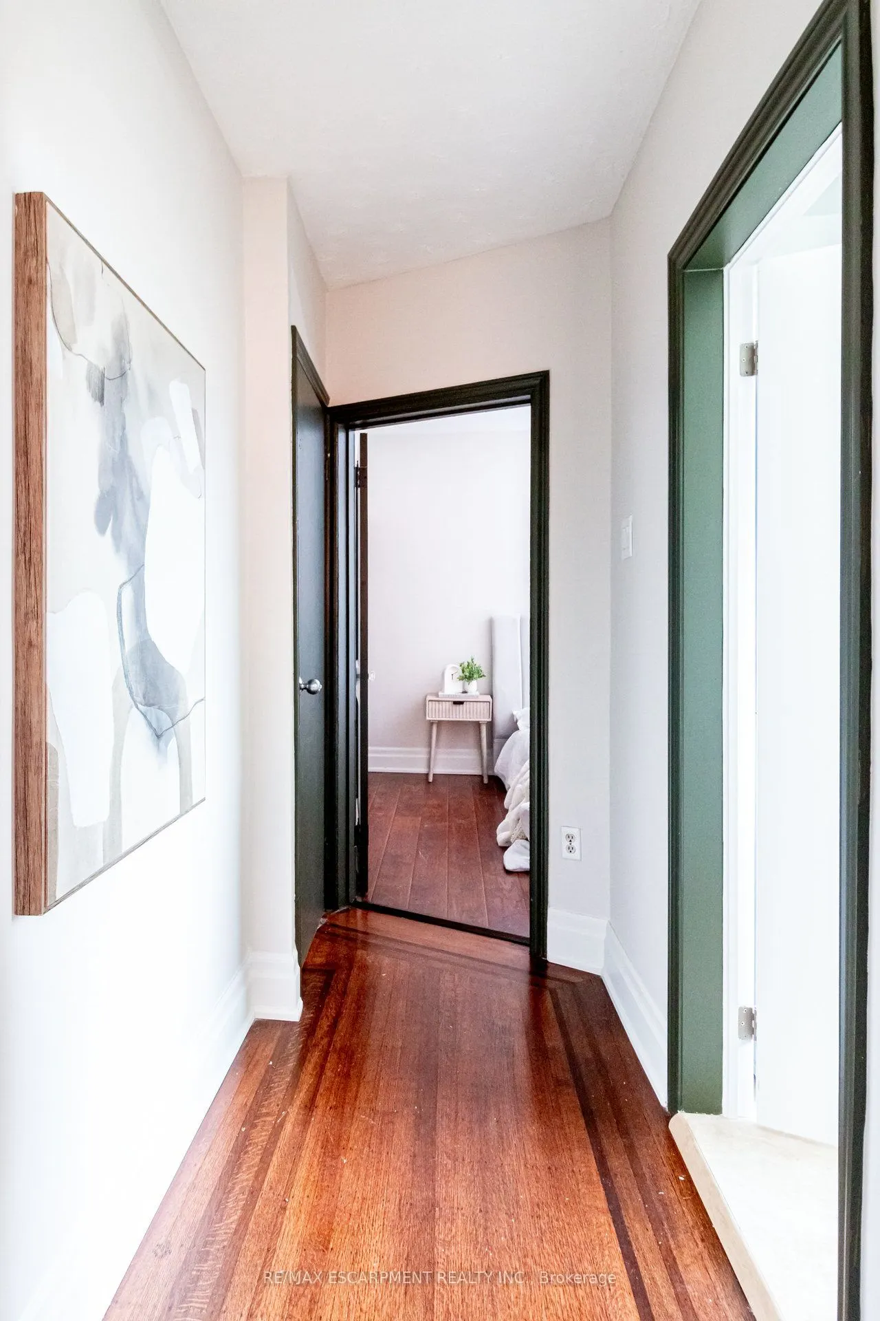 11 Eastbourne Avenue, #2