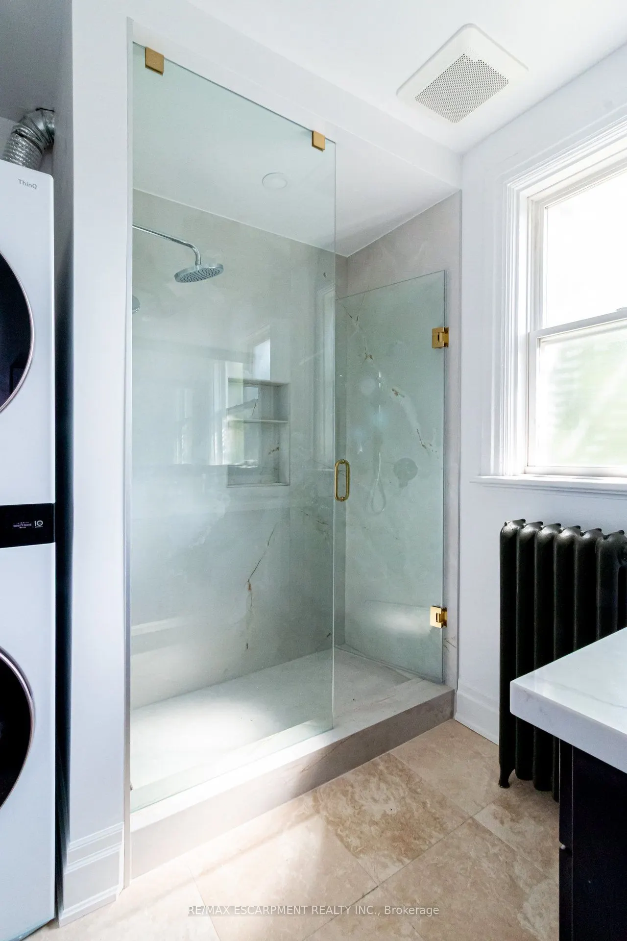 11 Eastbourne Avenue, #2
