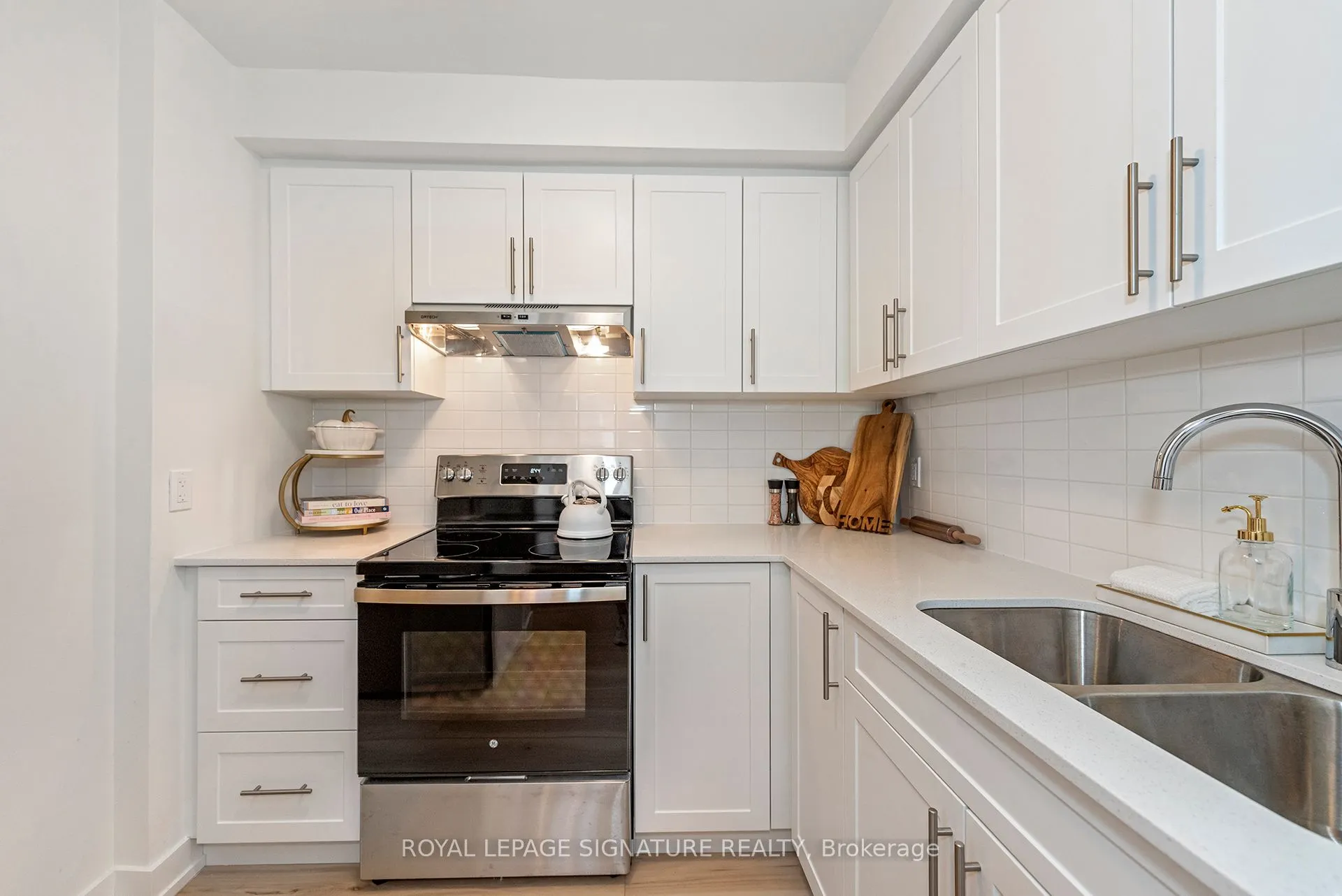 34-36 Delawana Drive