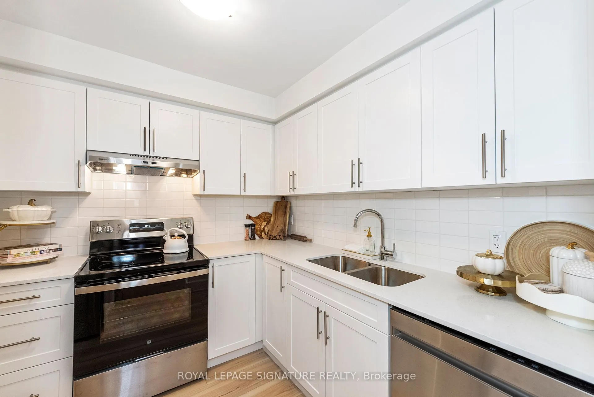 34-36 Delawana Drive