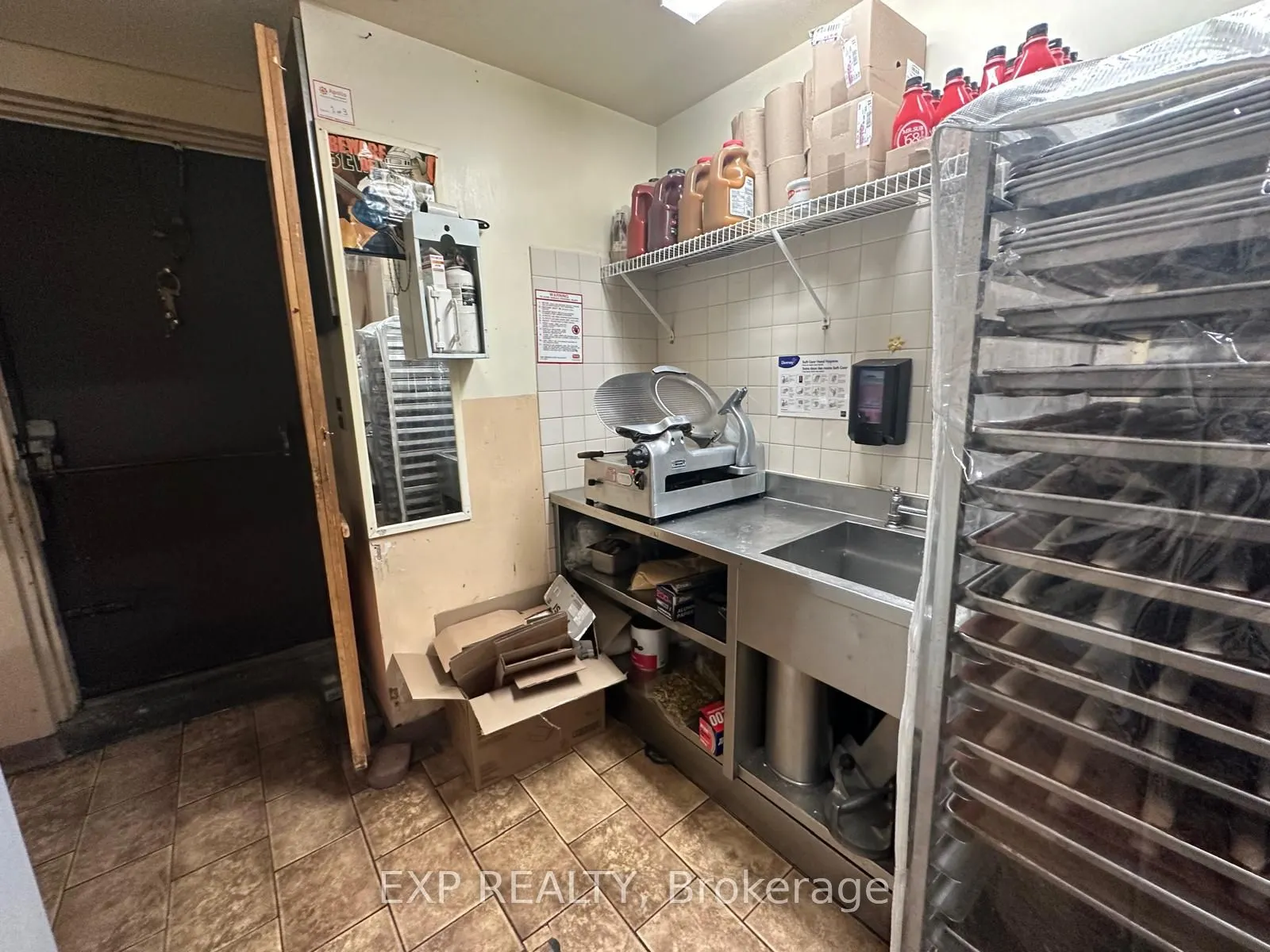 478 King Street E, #1
