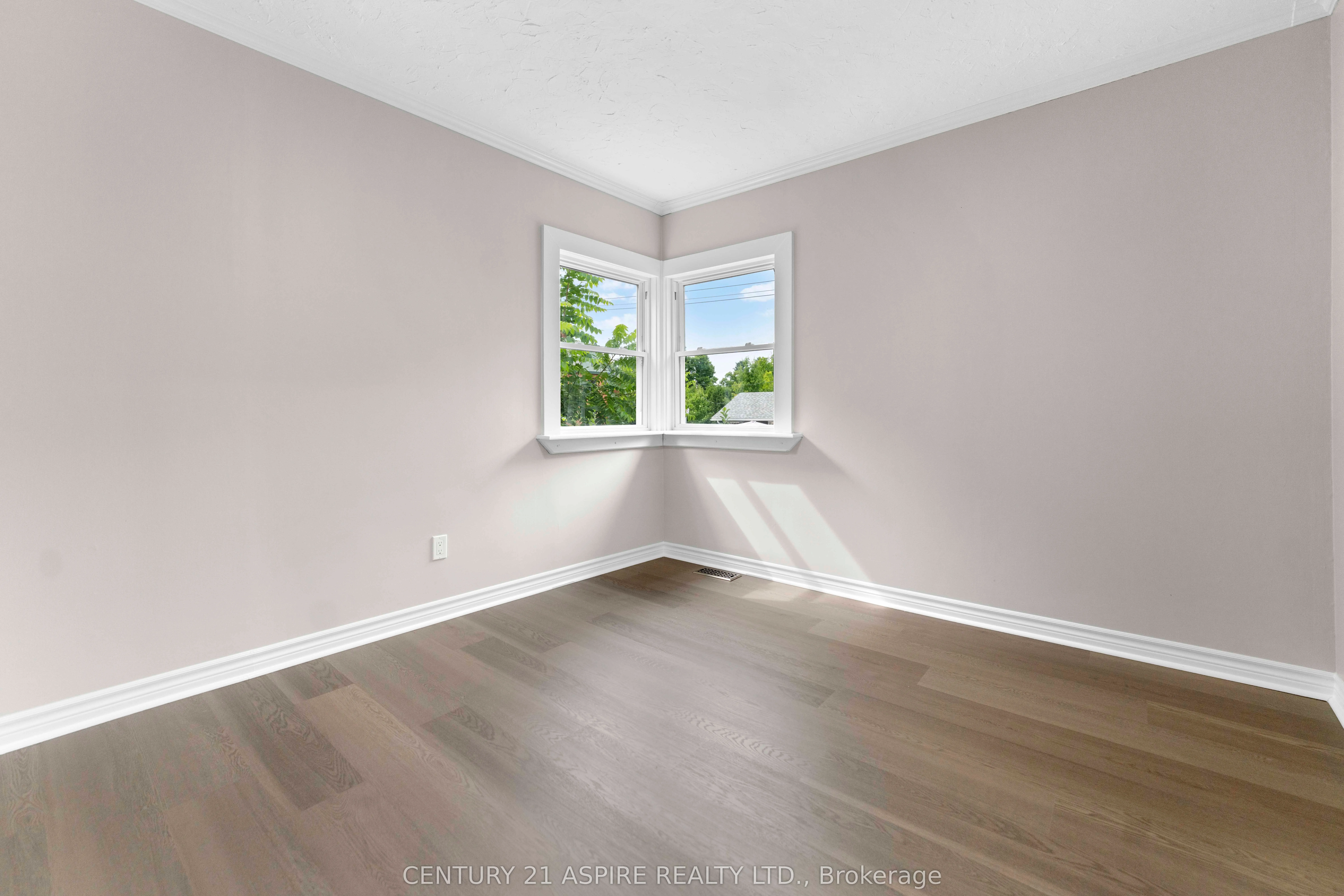 332 Alfred Street