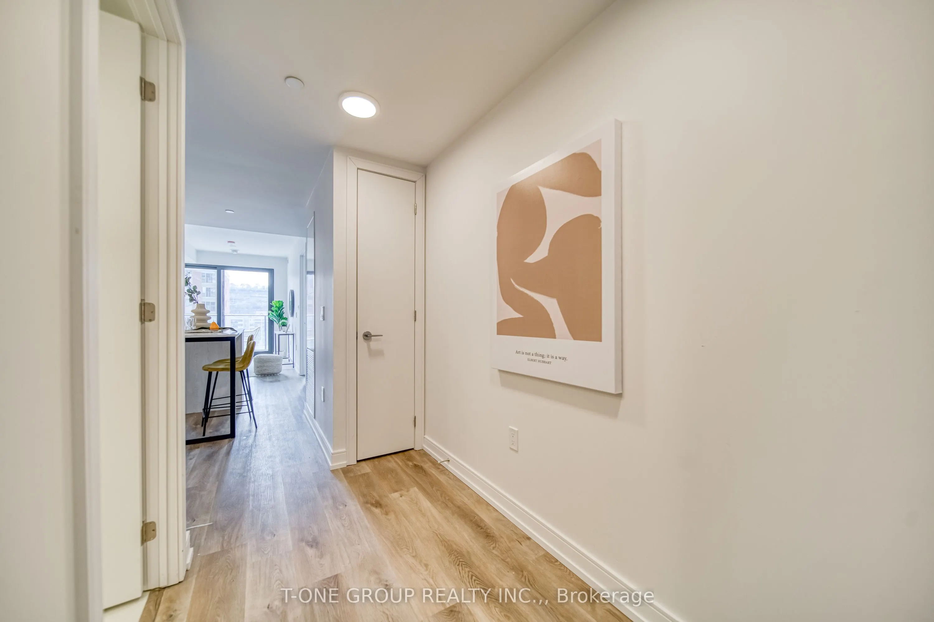 1 Jarvis Street, #910