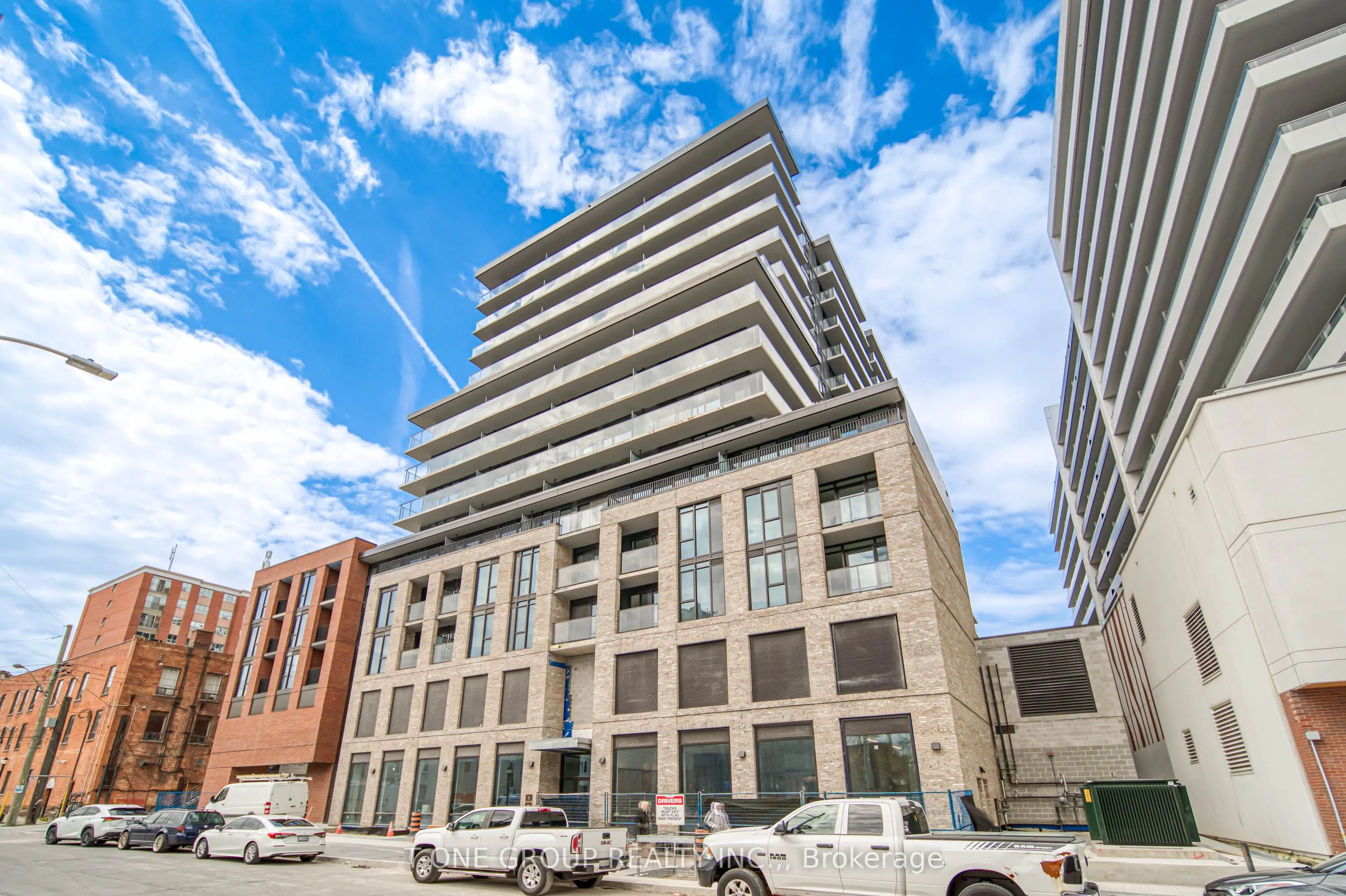 1 Jarvis Street, #910