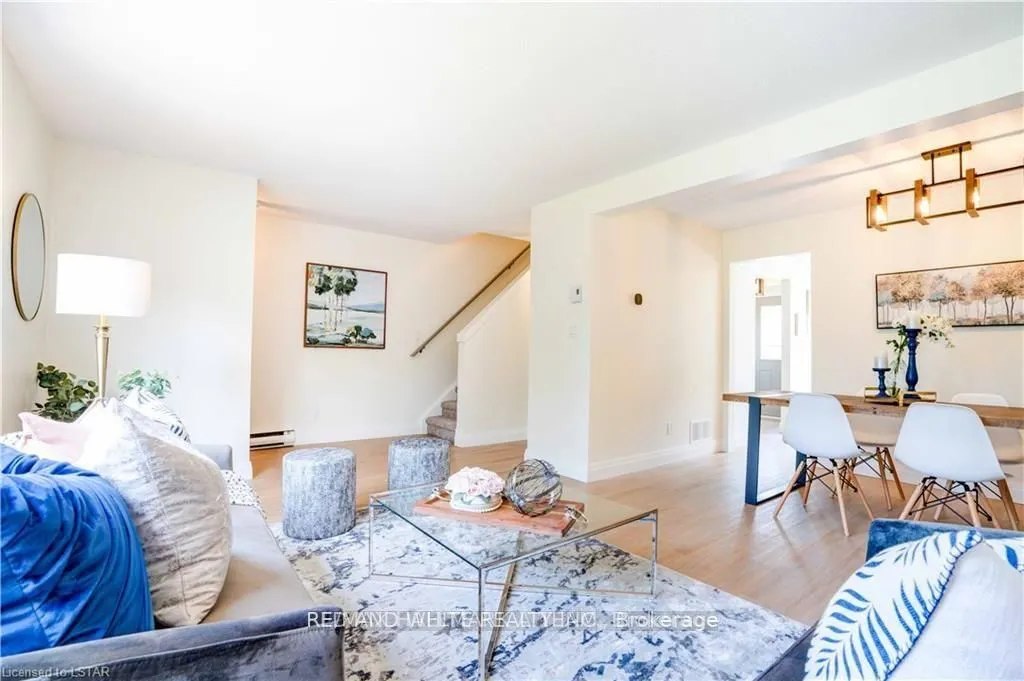 355 Sandringham Crescent, #UNIT-54