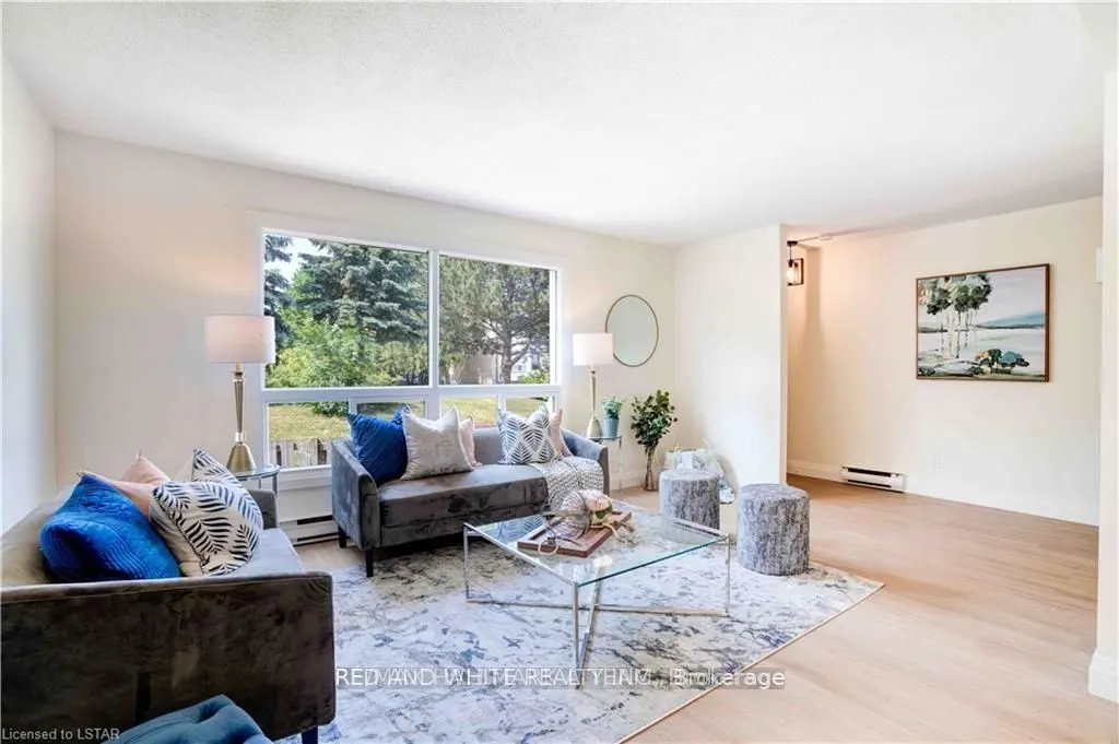 355 Sandringham Crescent, #UNIT-54