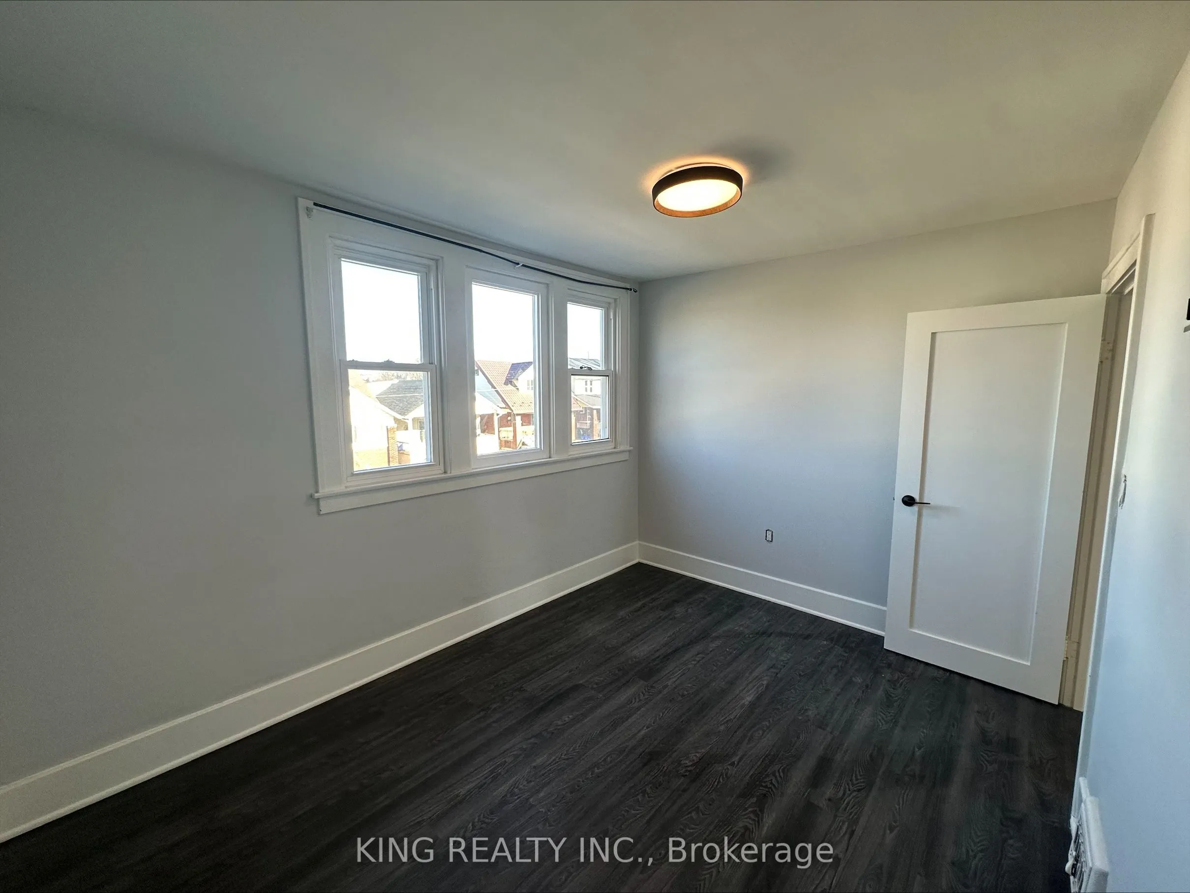 1243 Bruce Avenue, #Main