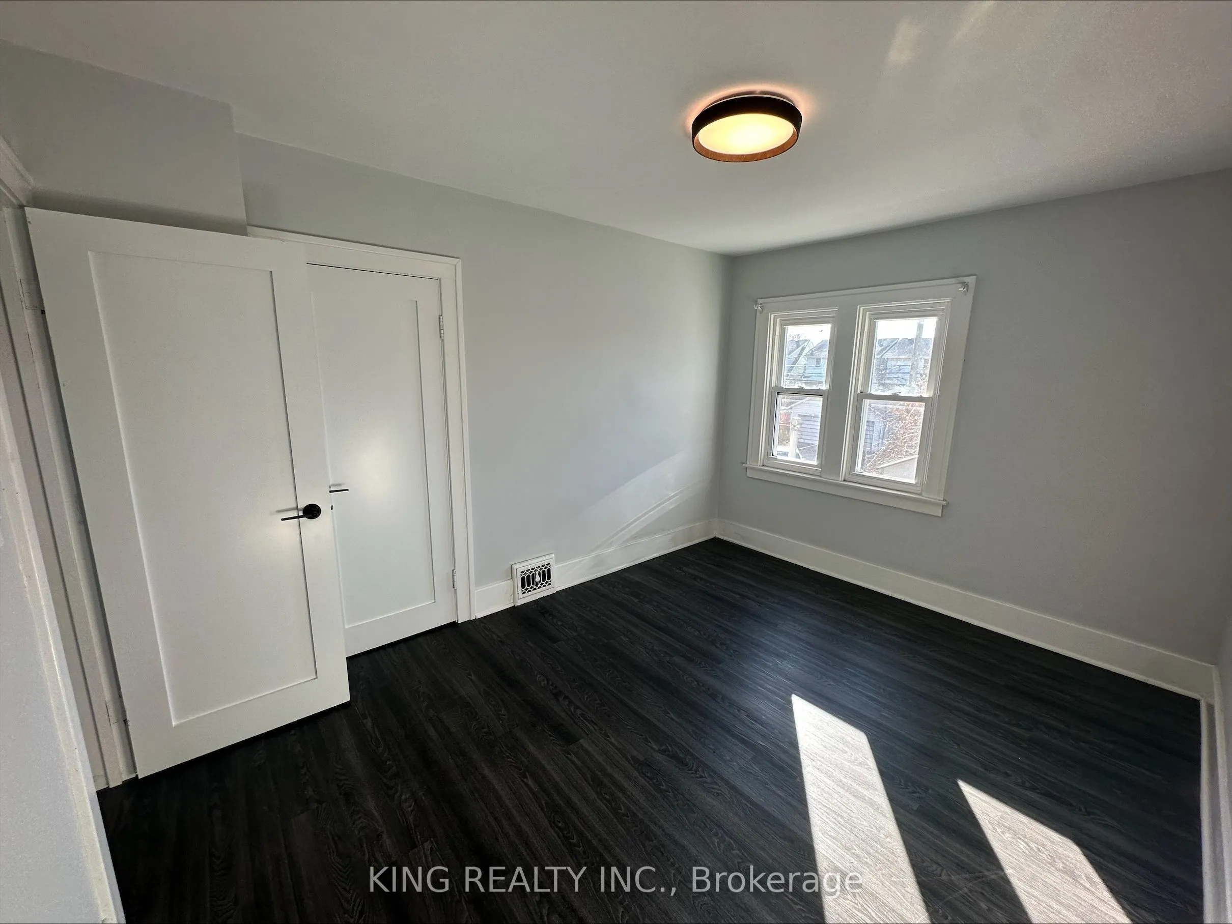 1243 Bruce Avenue, #Main