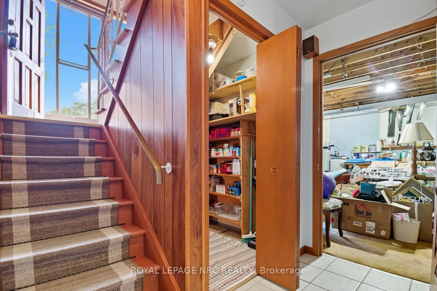10592 Woodland Drive