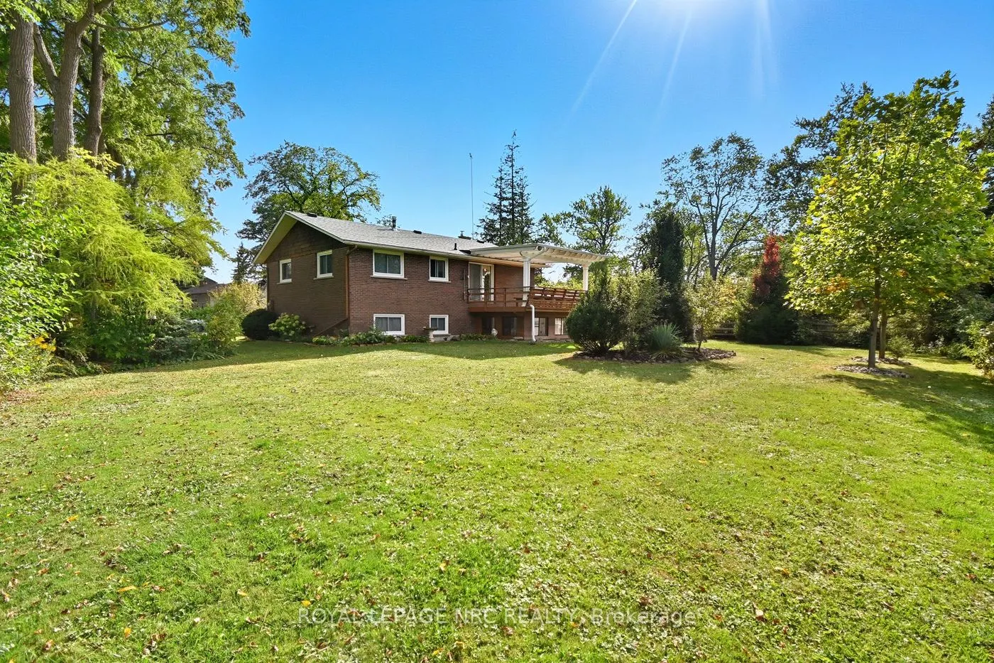 10592 Woodland Drive