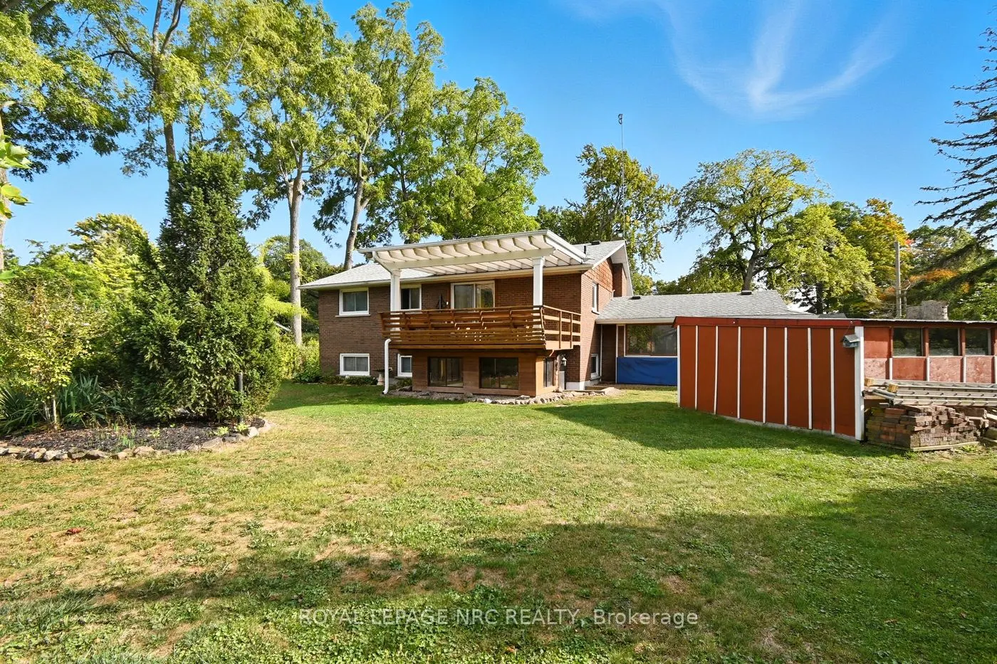 10592 Woodland Drive