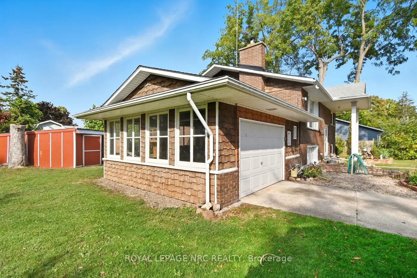 10592 Woodland Drive