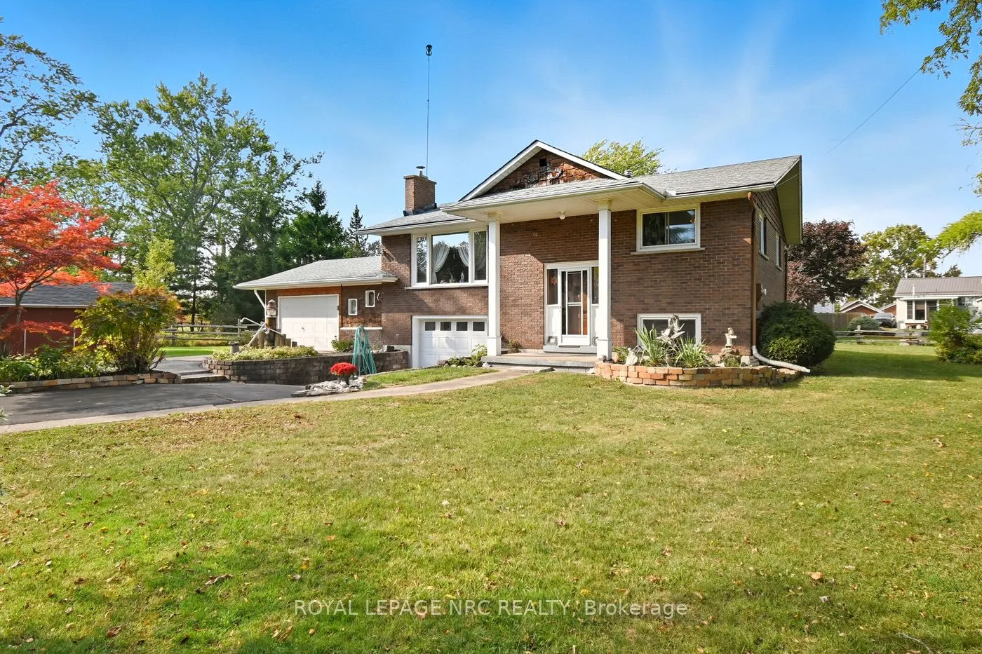 10592 Woodland Drive