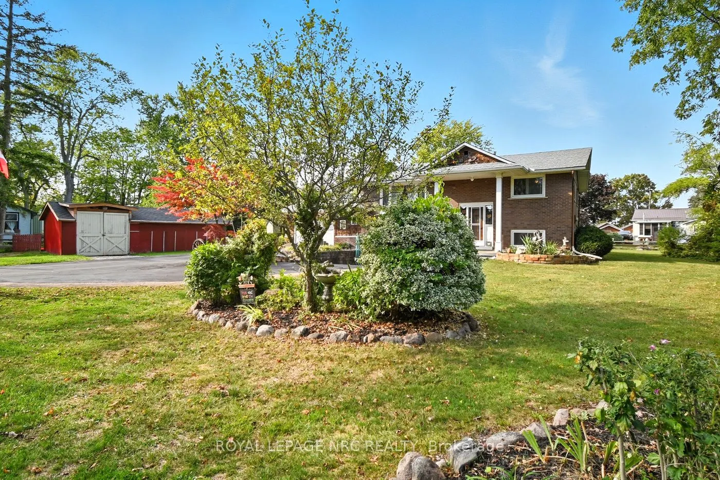 10592 Woodland Drive