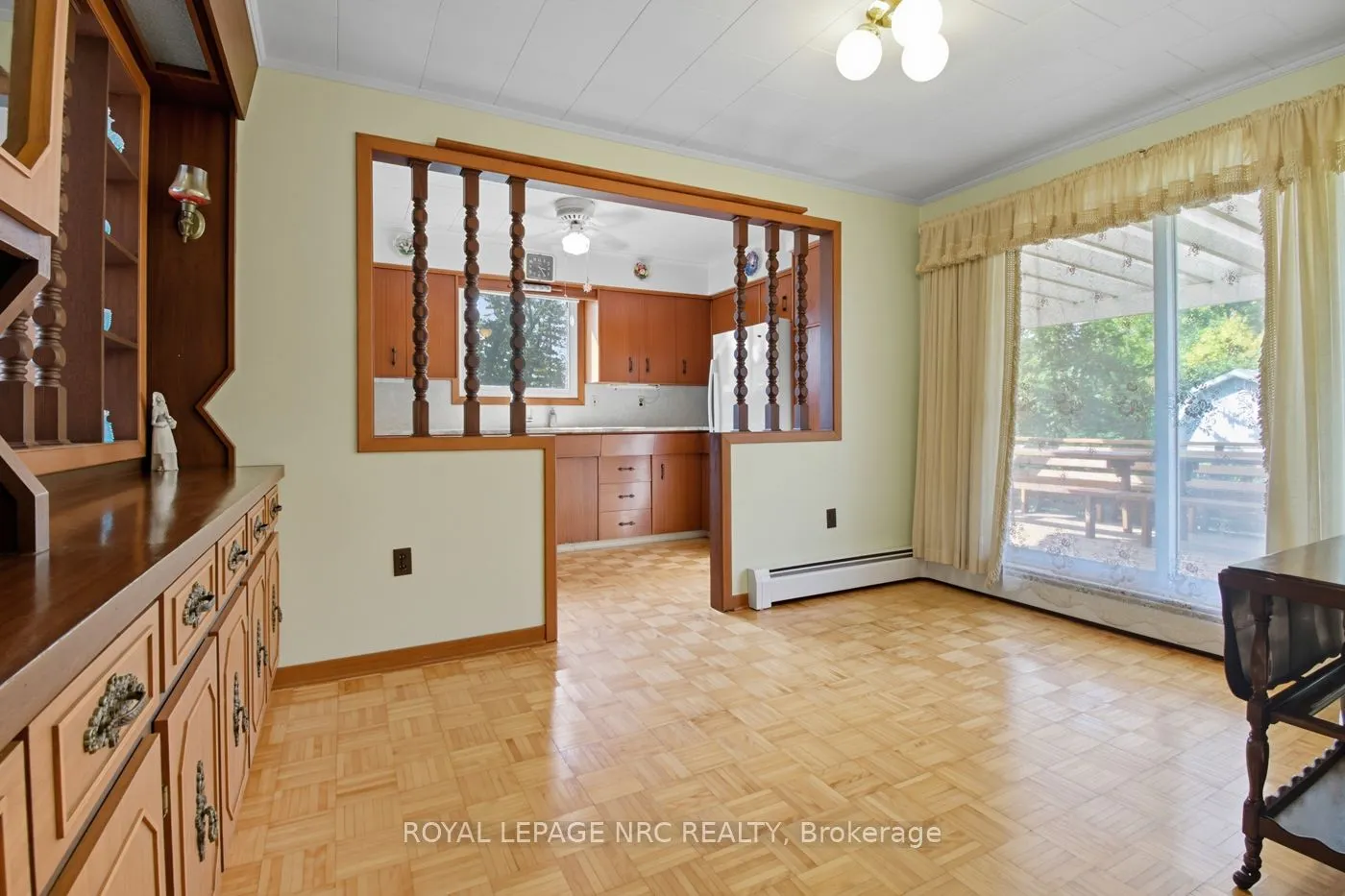 10592 Woodland Drive