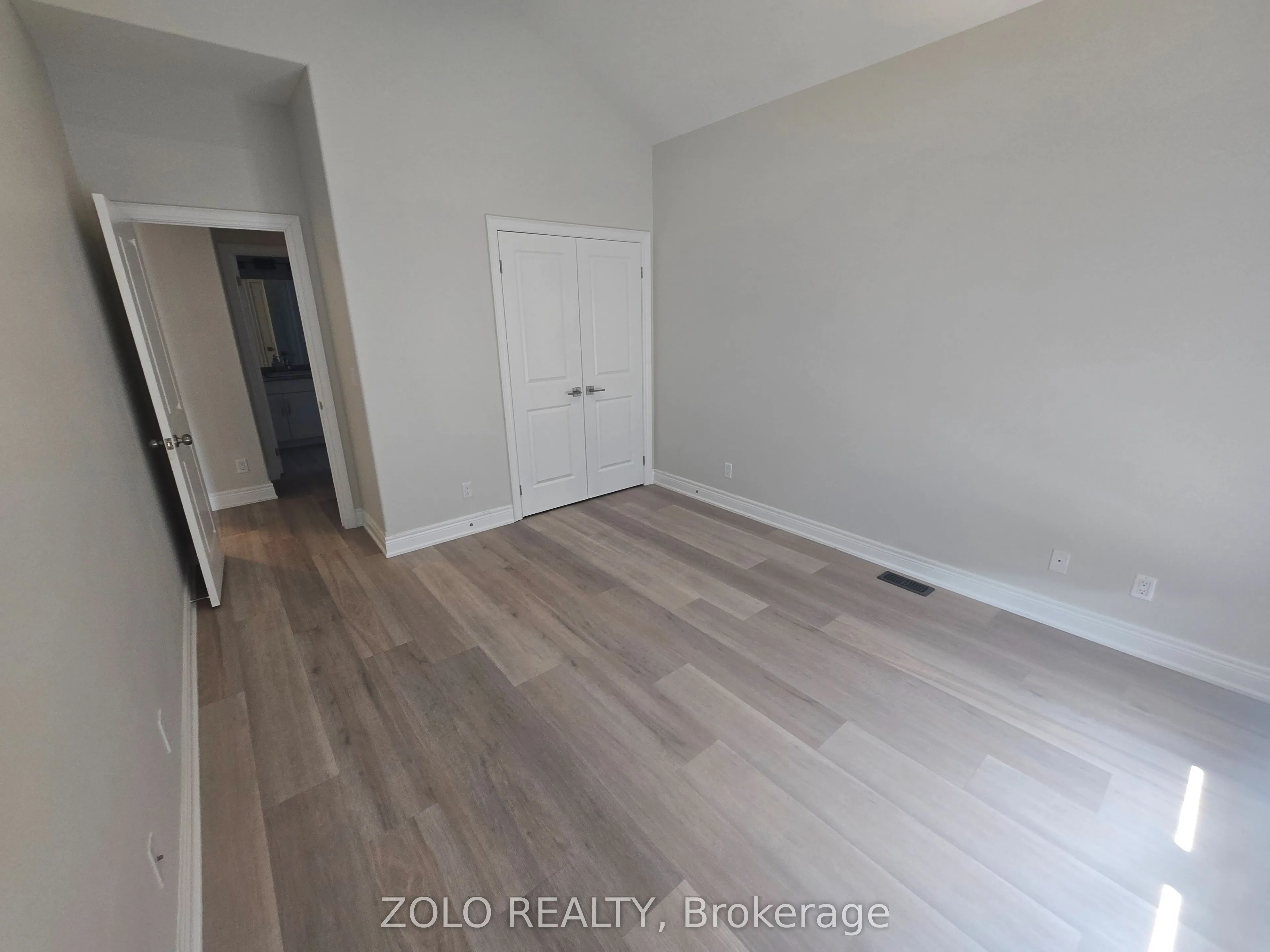 154 Port Robinson Road, #82