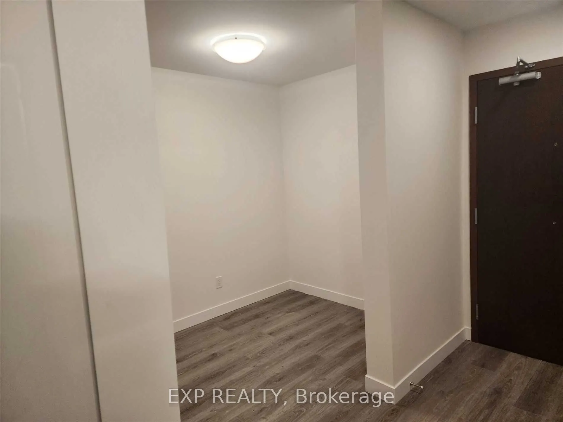 60 Frederick Street, #1106