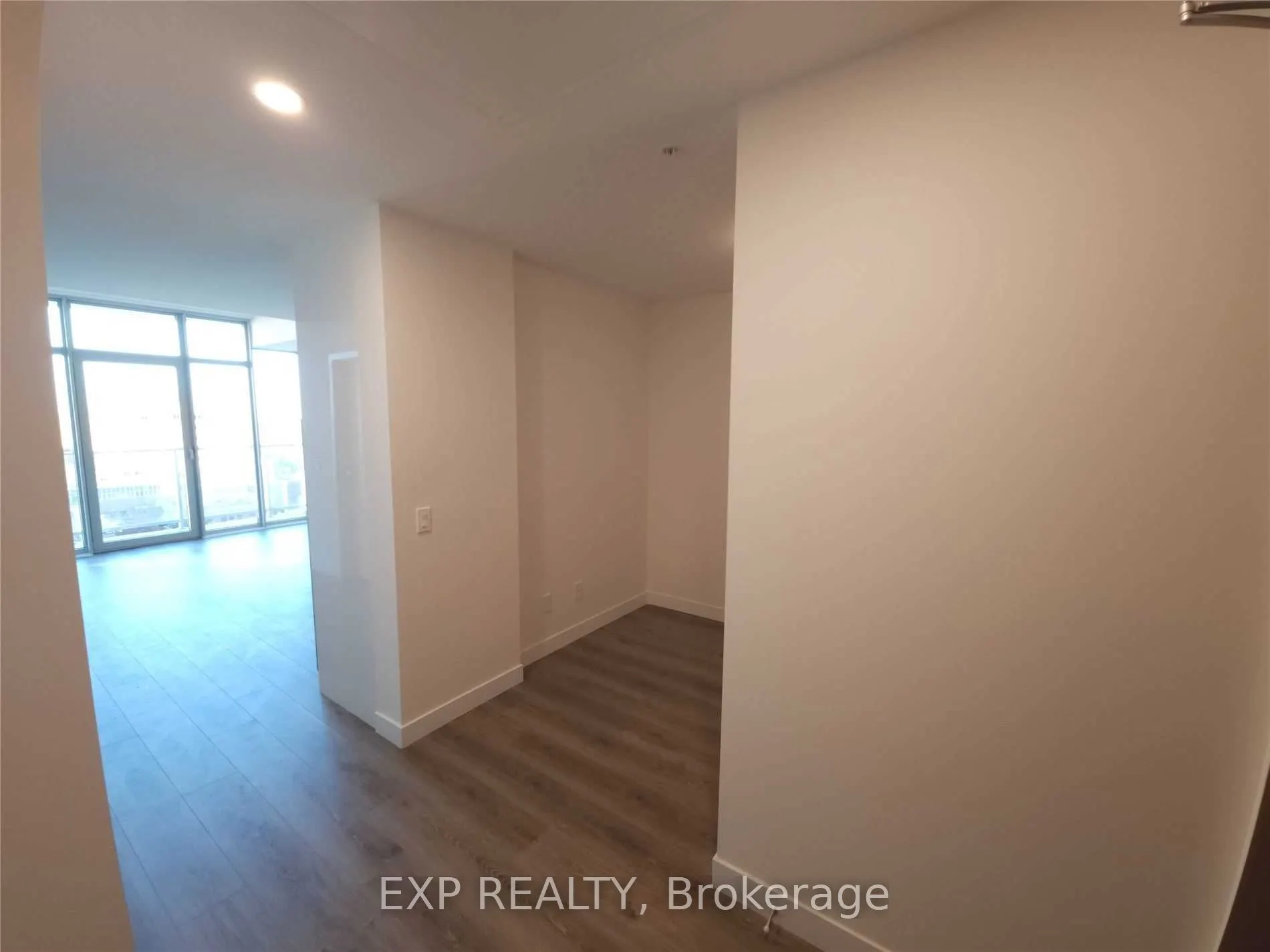 60 Frederick Street, #1106