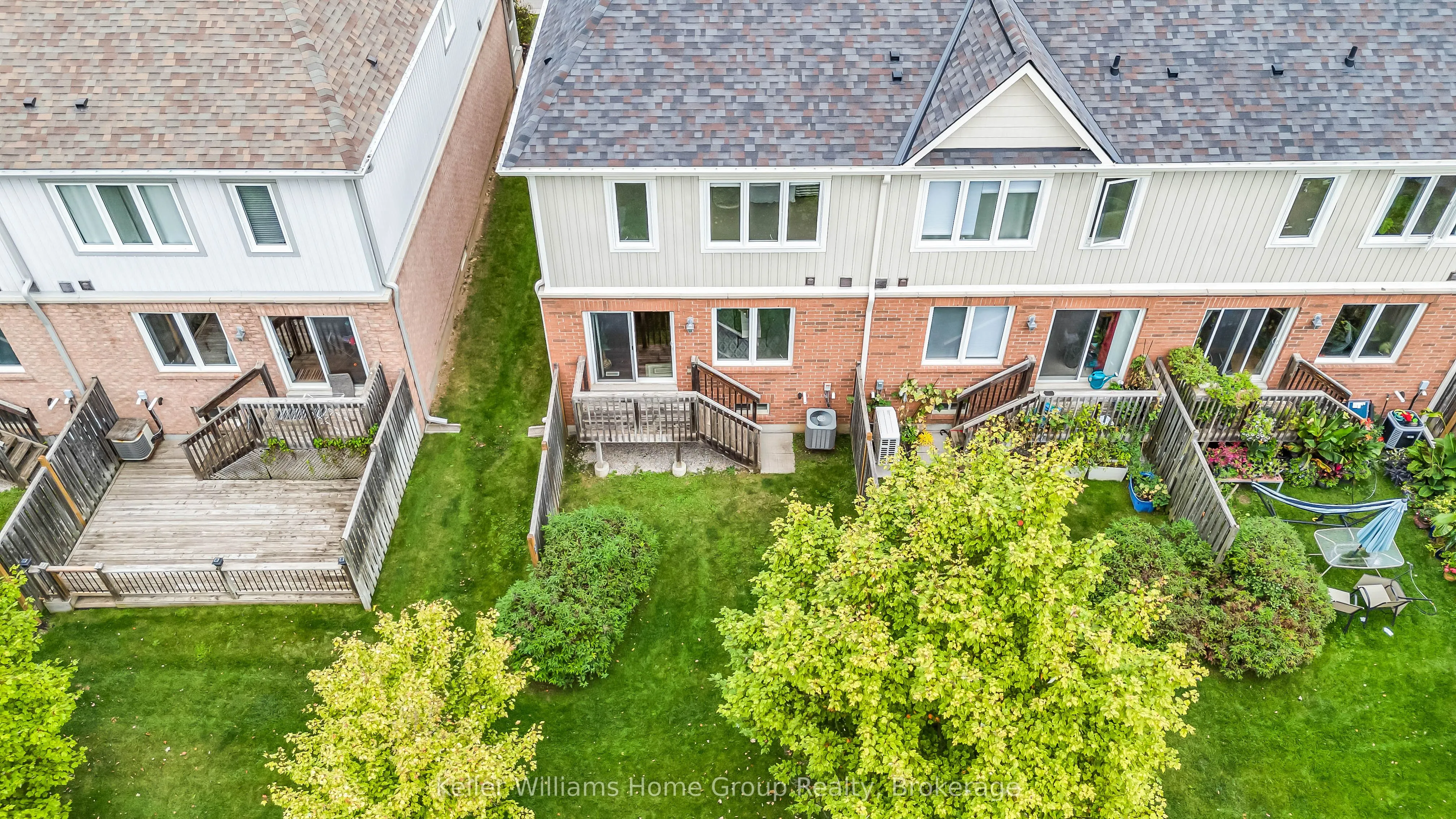 1035 Victoria Road S, ##37