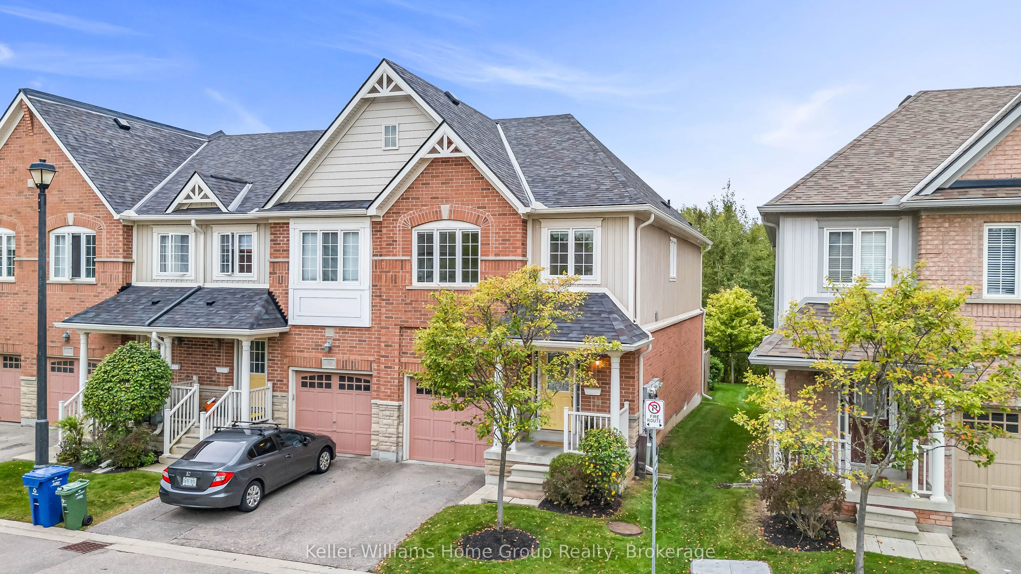 1035 Victoria Road S, ##37