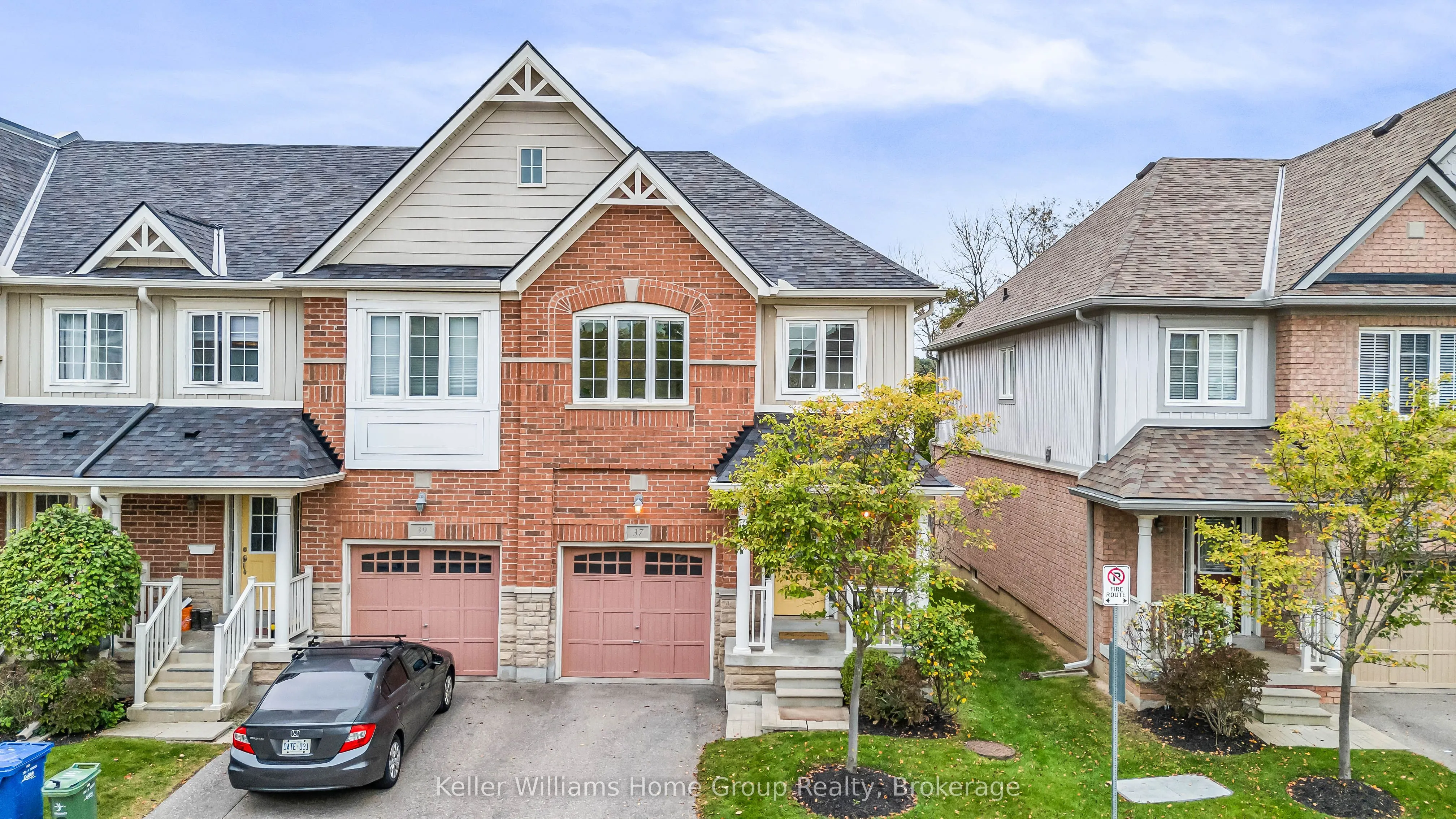 1035 Victoria Road S, ##37