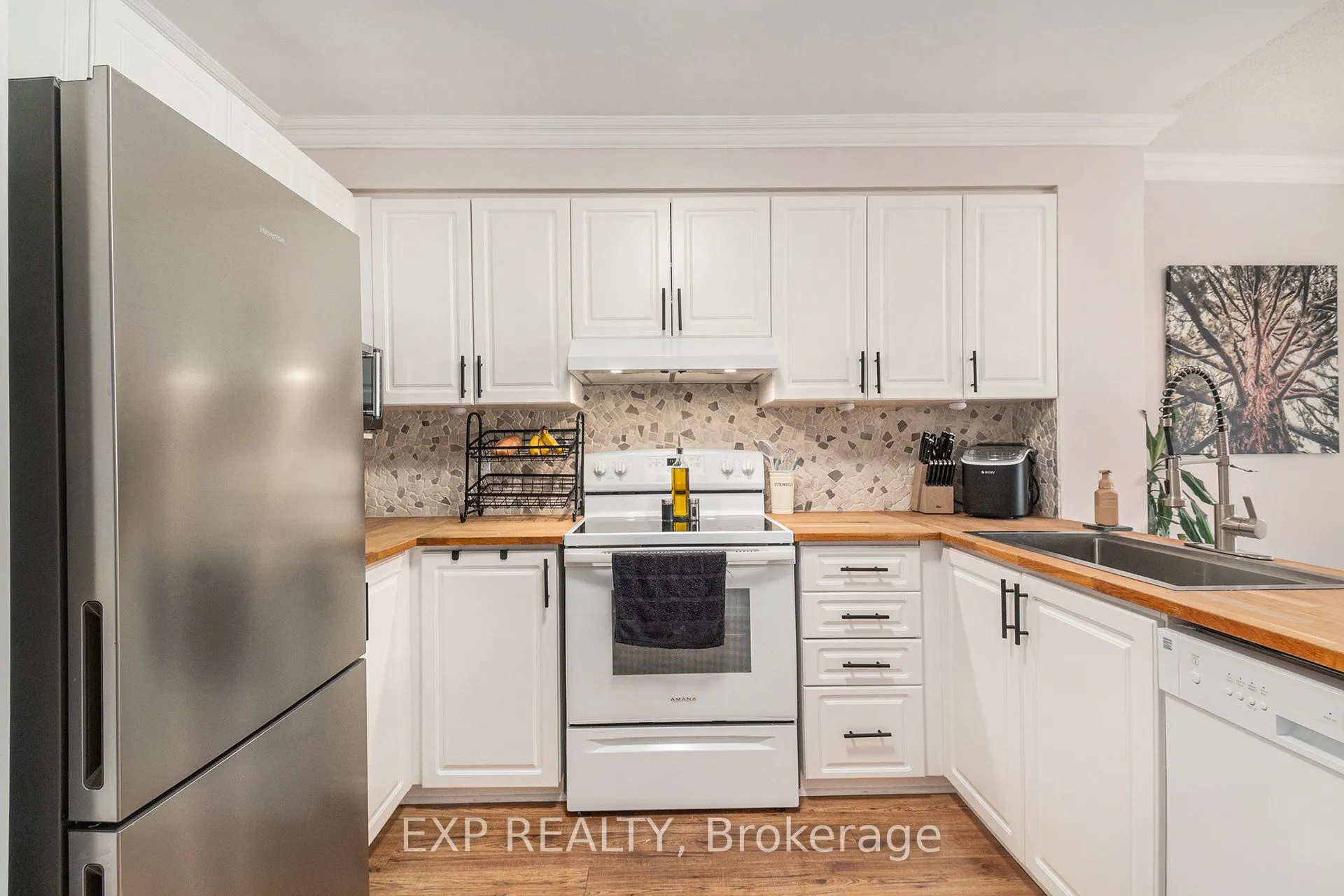 74 Lakepointe Drive, #17