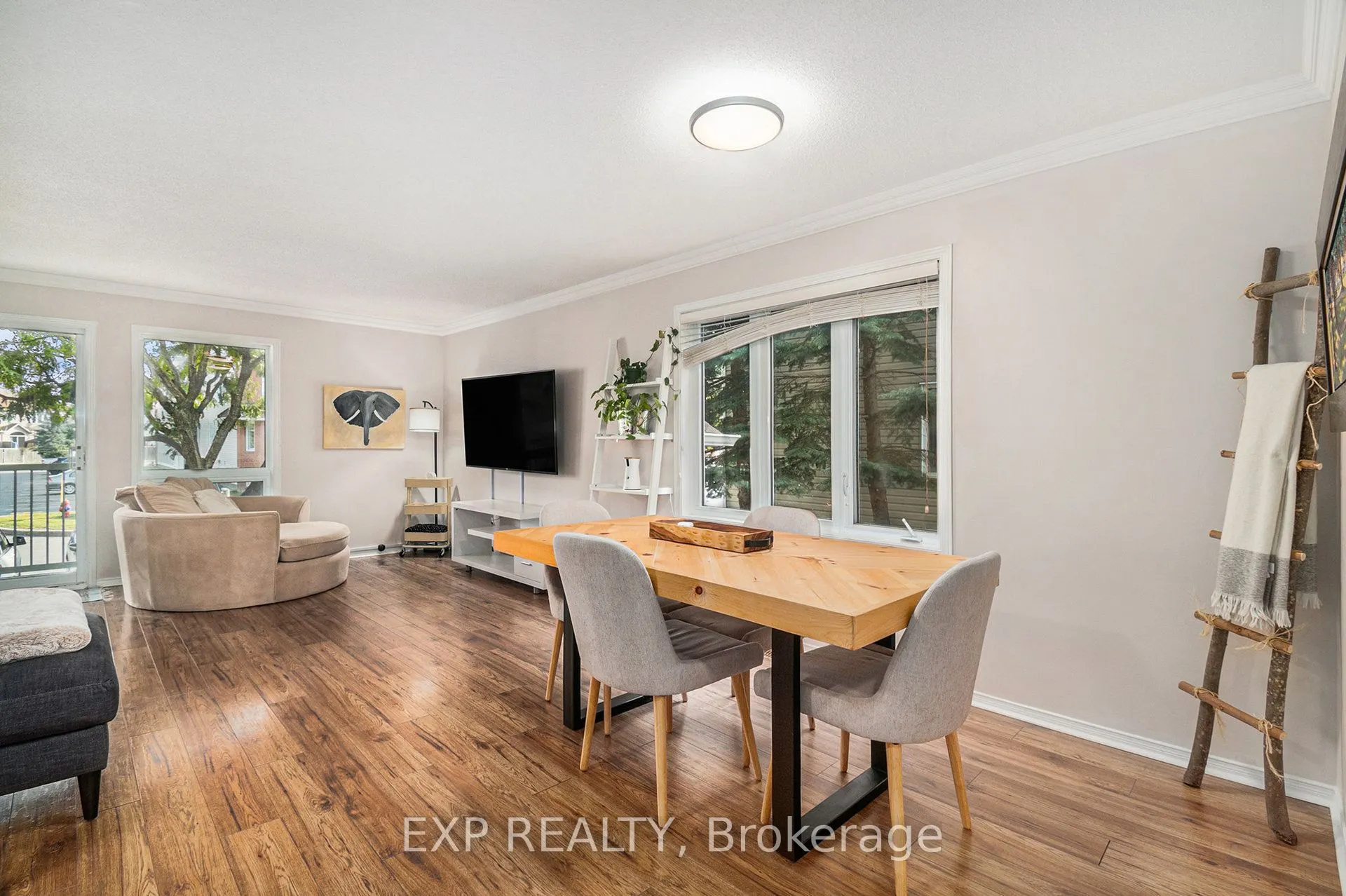 74 Lakepointe Drive, #17