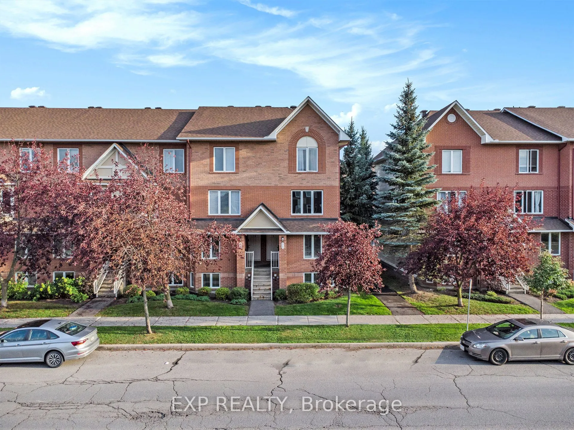 74 Lakepointe Drive, #17