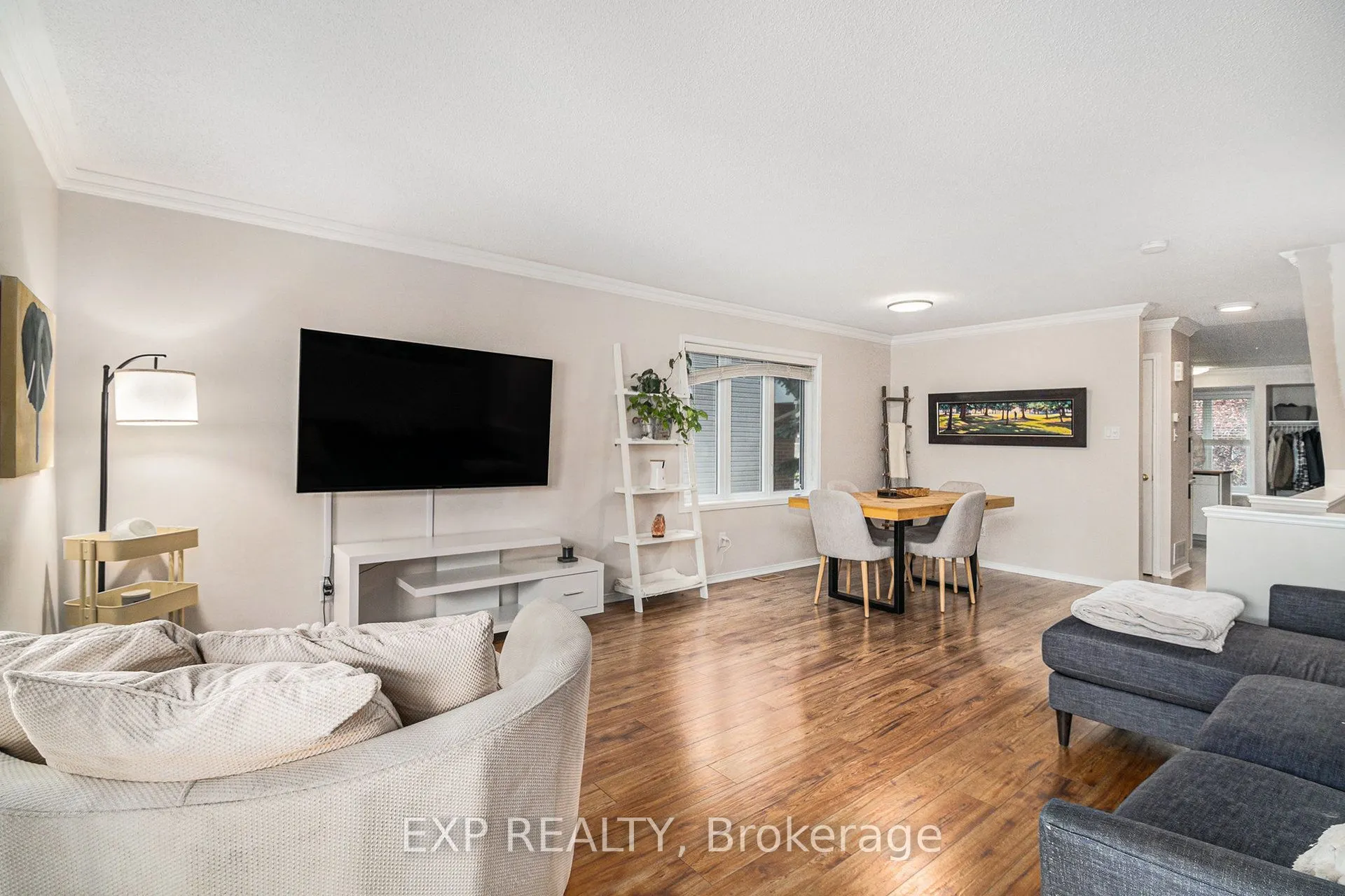 74 Lakepointe Drive, #17