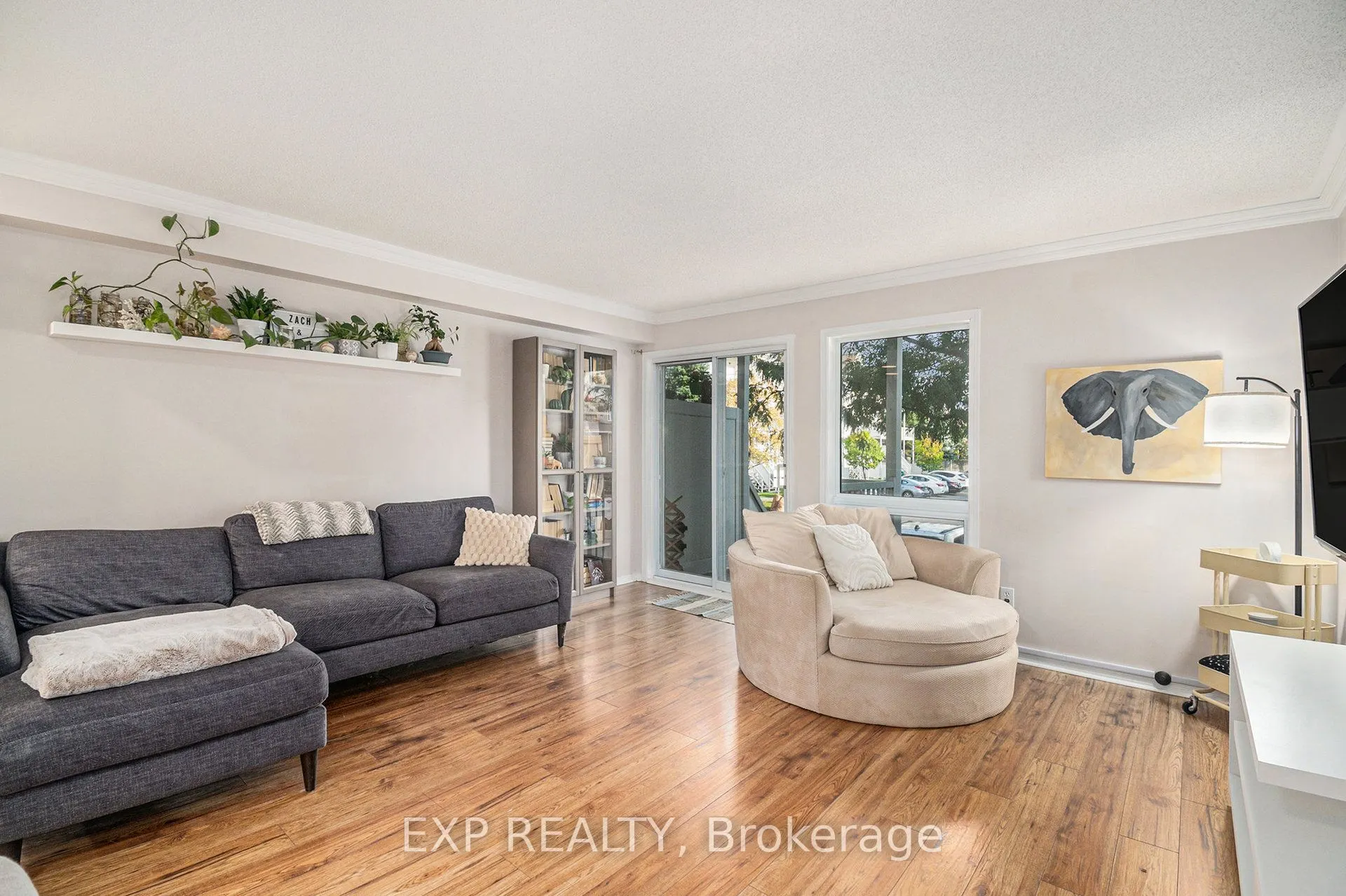 74 Lakepointe Drive, #17