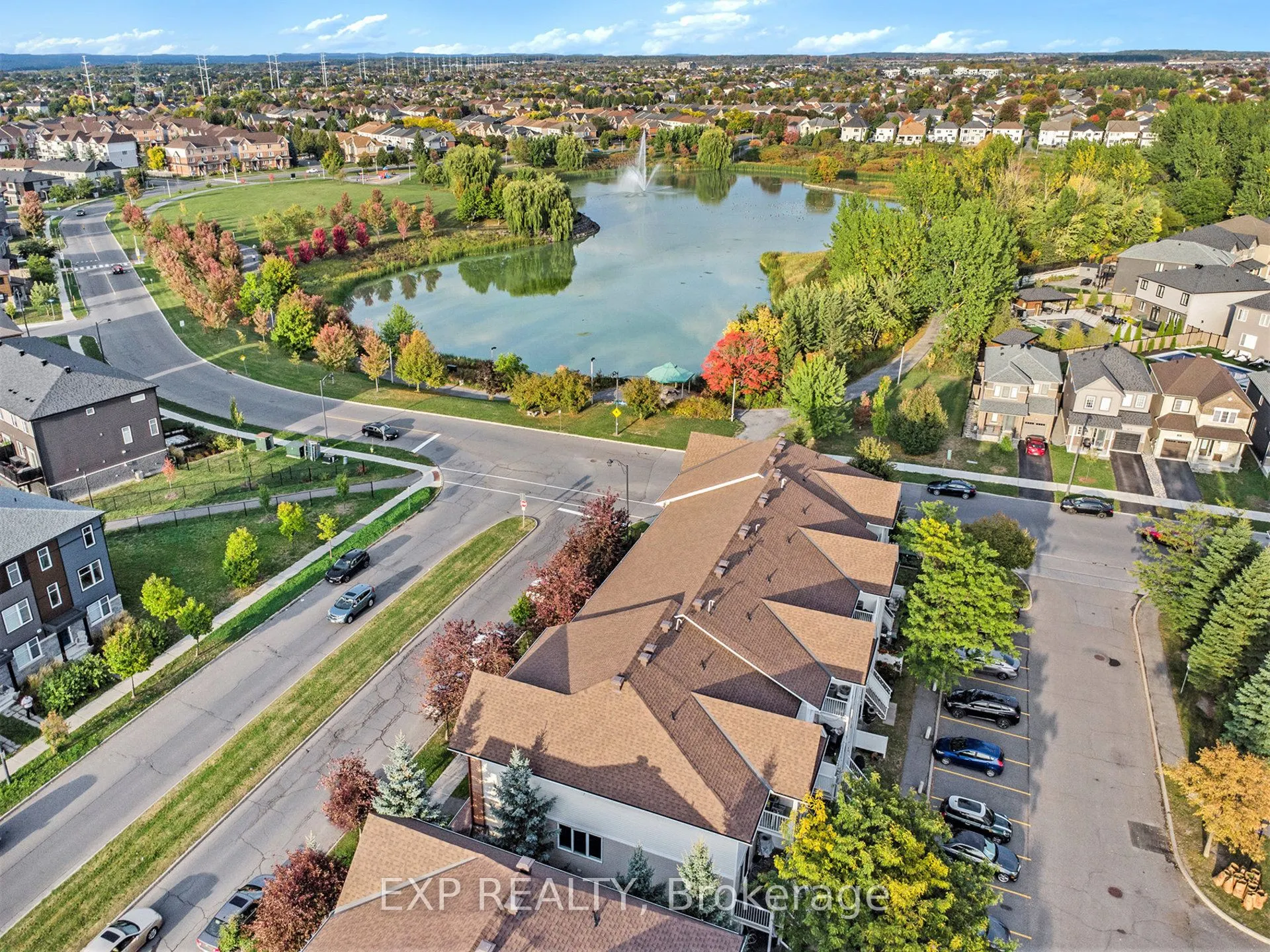 74 Lakepointe Drive, #17