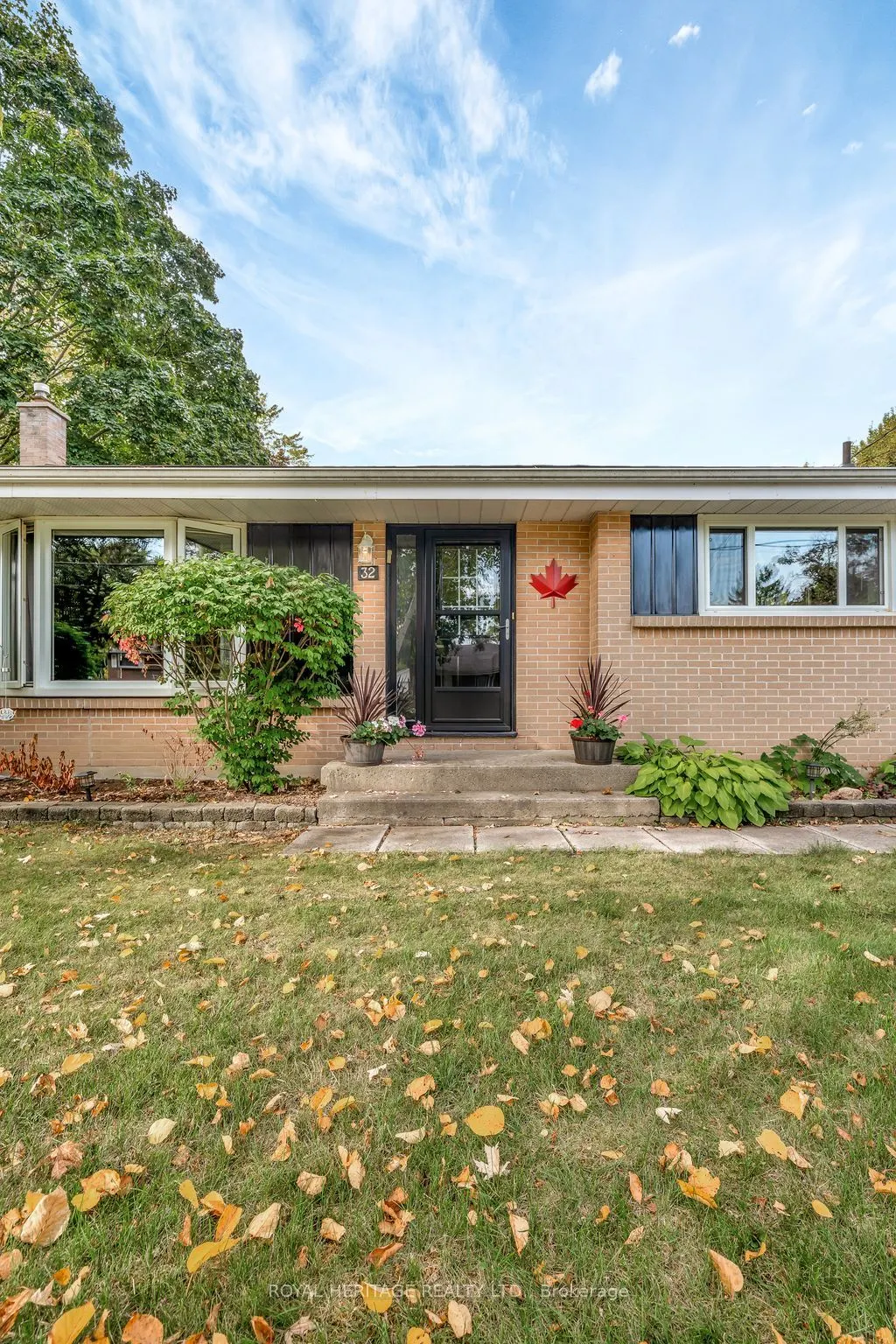 32 Glen Road