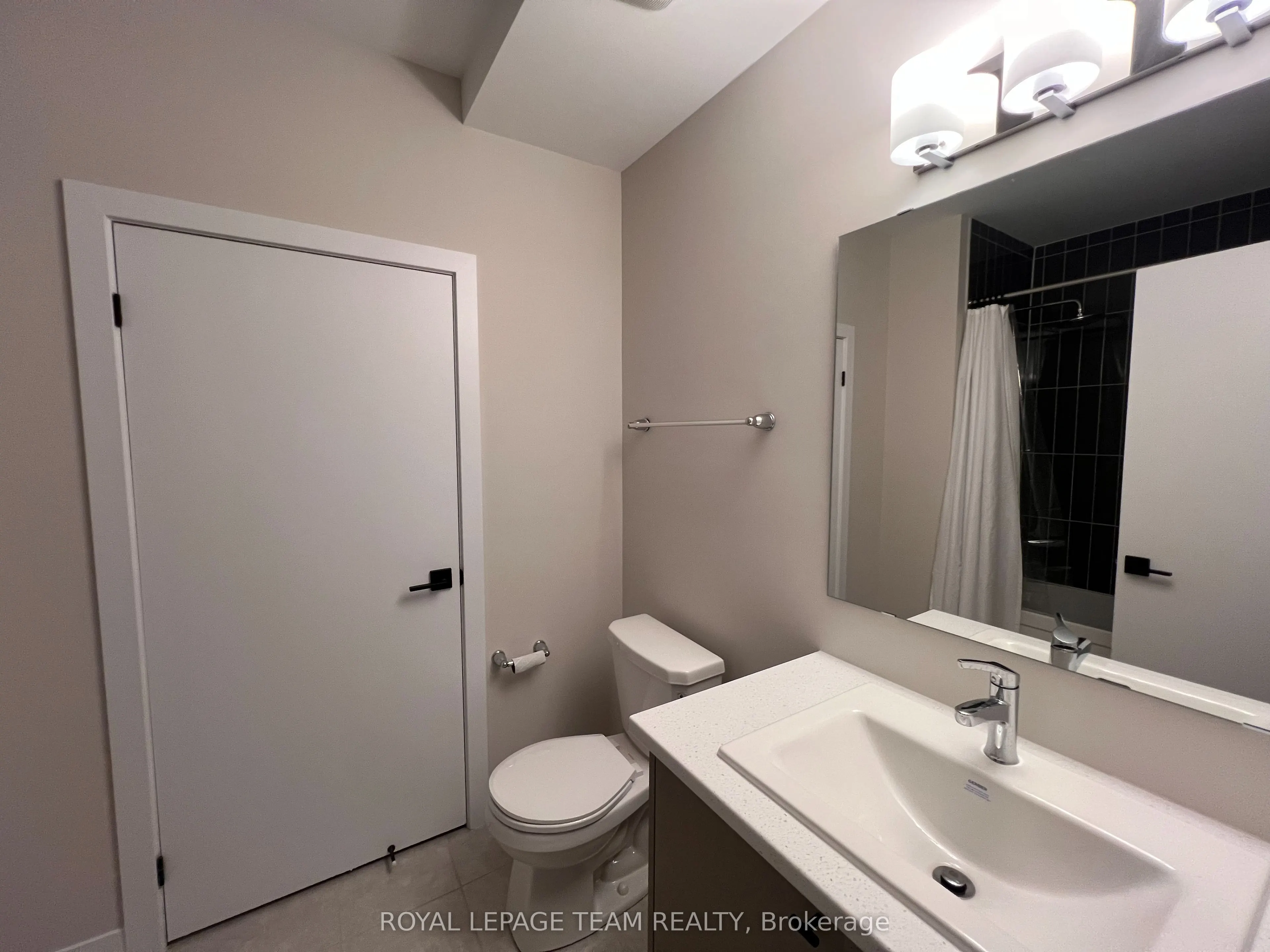 304 CATSFOOT Walk