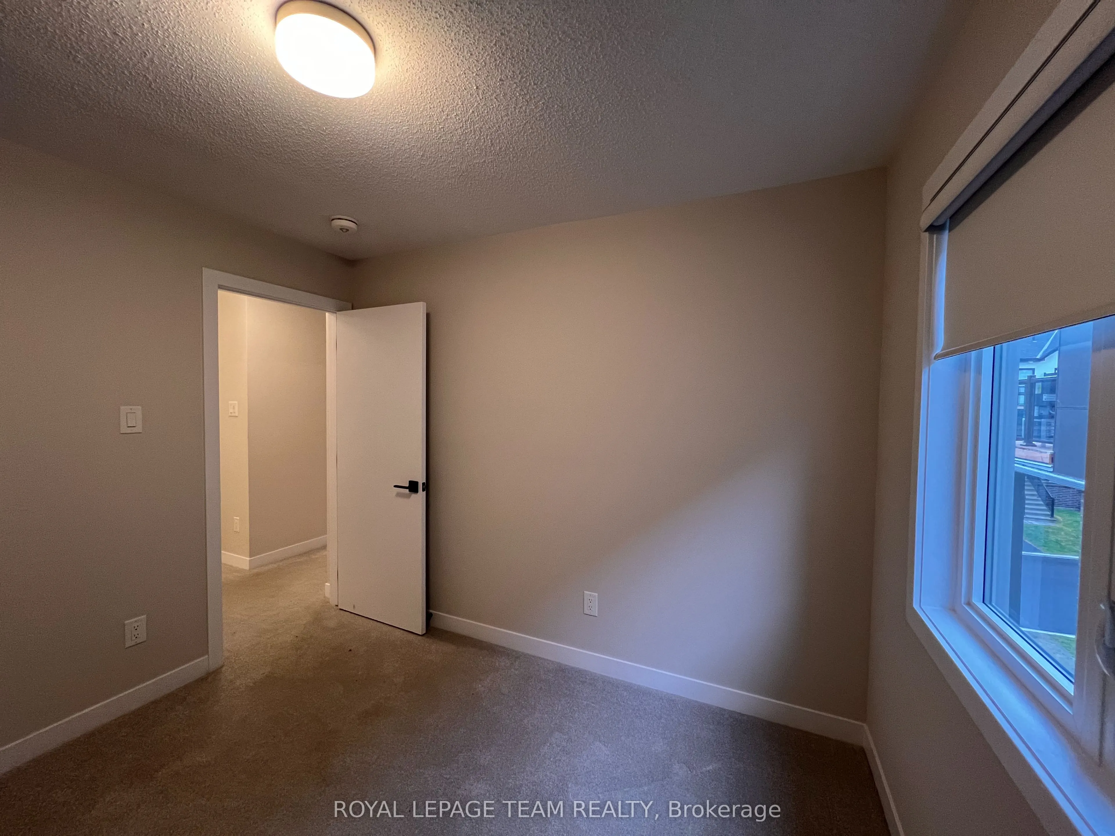 304 CATSFOOT Walk