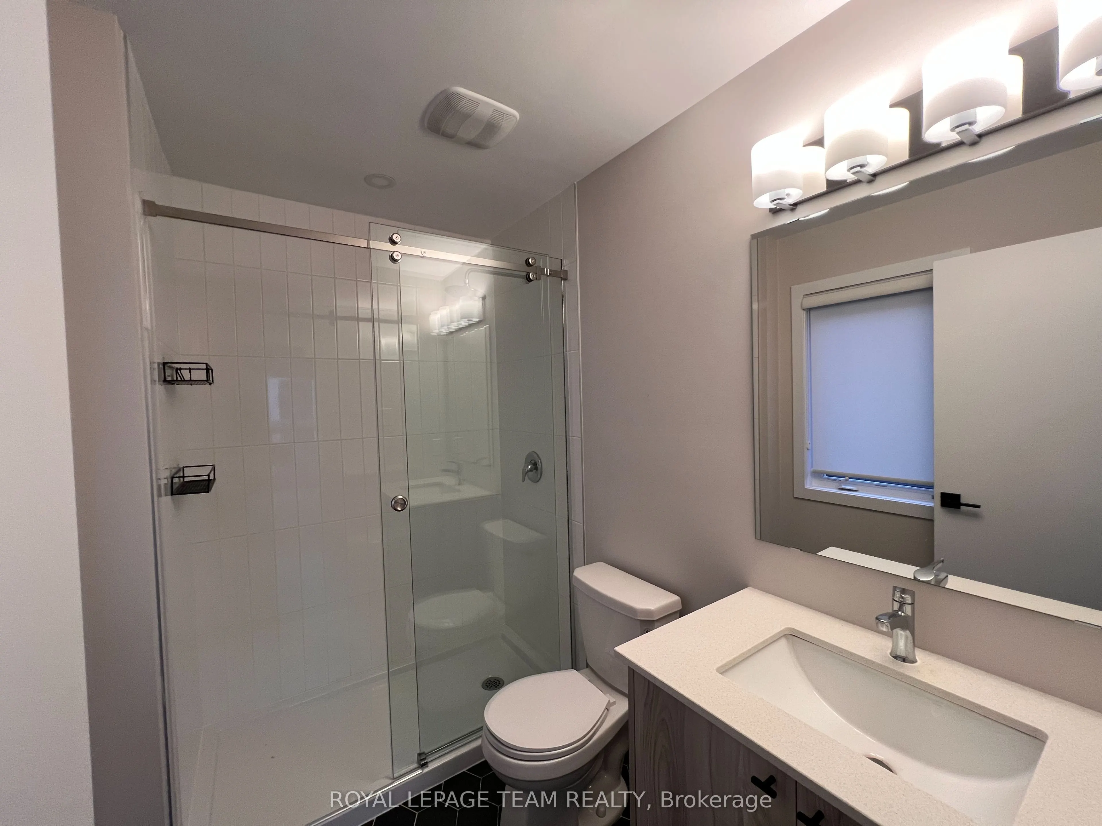 304 CATSFOOT Walk