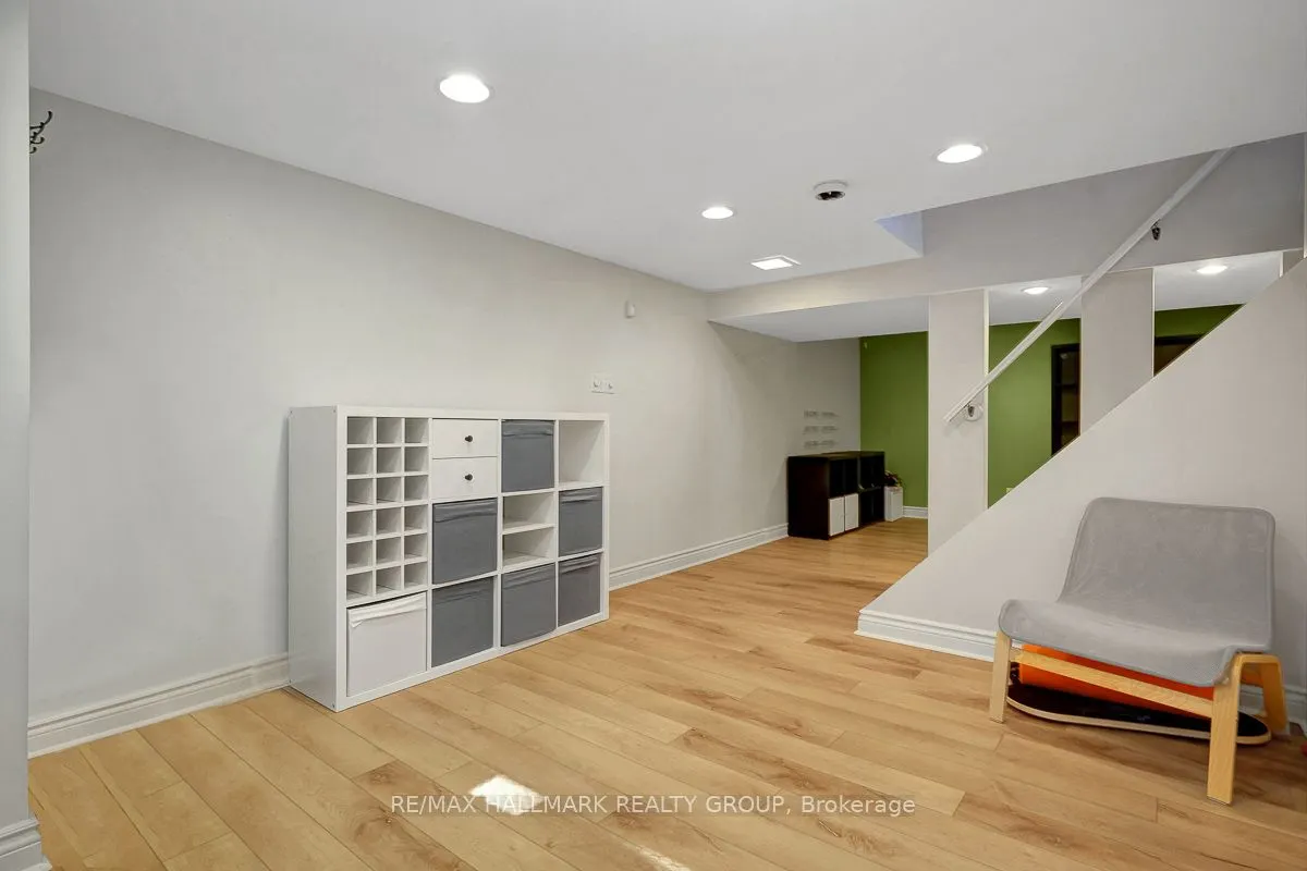 3243 Southgate Road