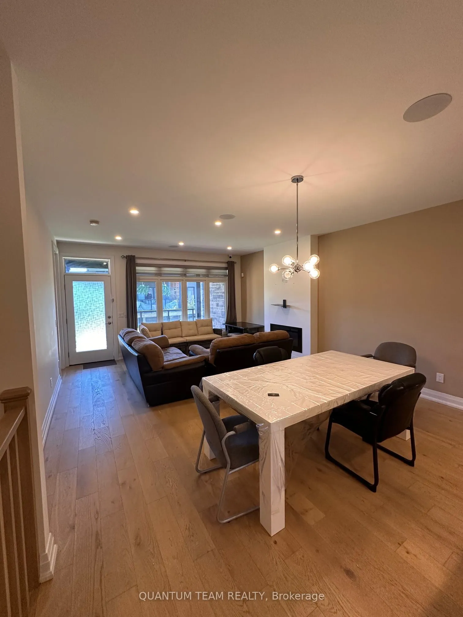 8974 Willoughby Drive, #21