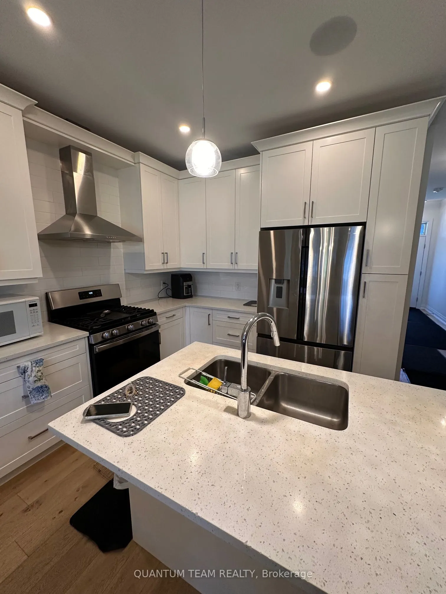 8974 Willoughby Drive, #21