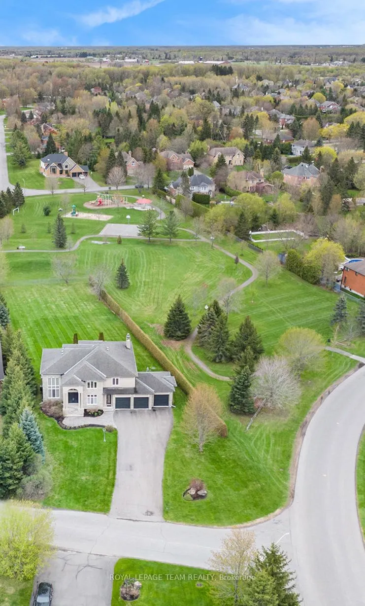 5386 Mansel Crescent