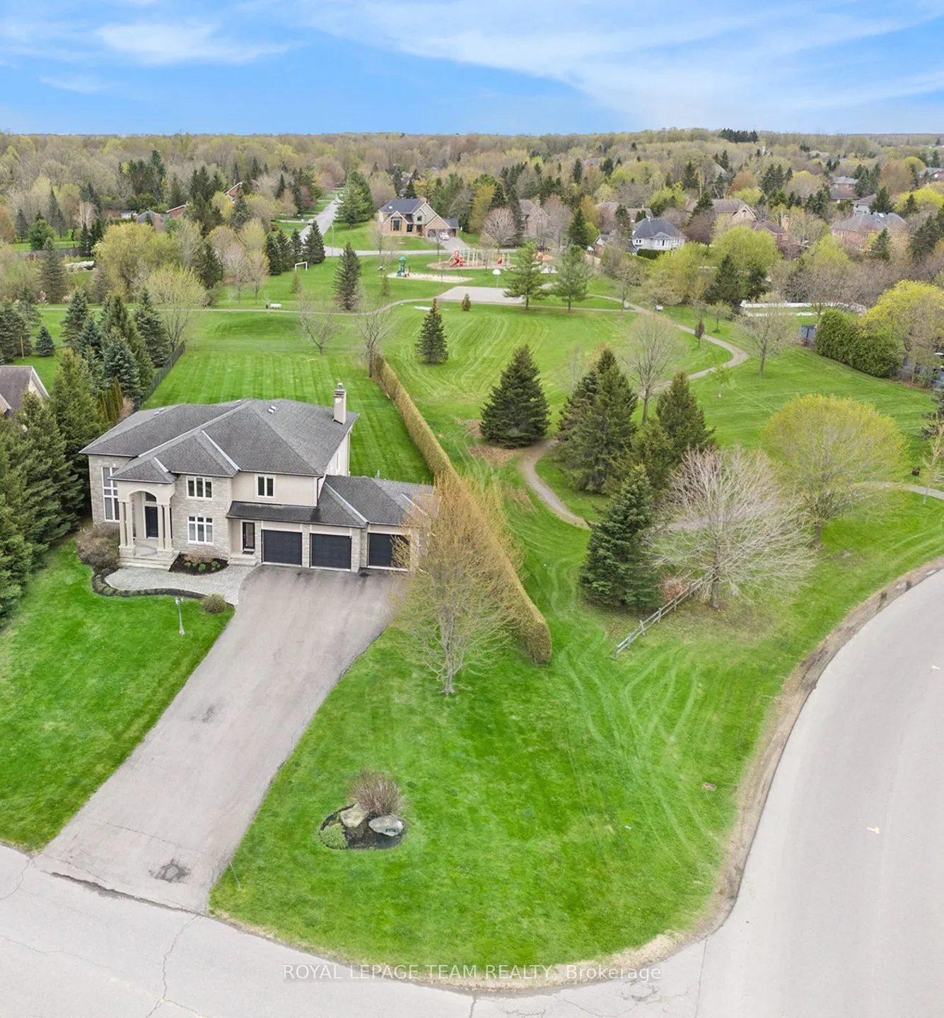 5386 Mansel Crescent