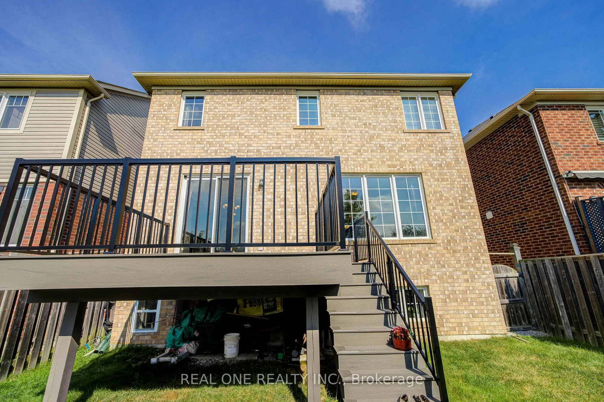 23 Cranston Street