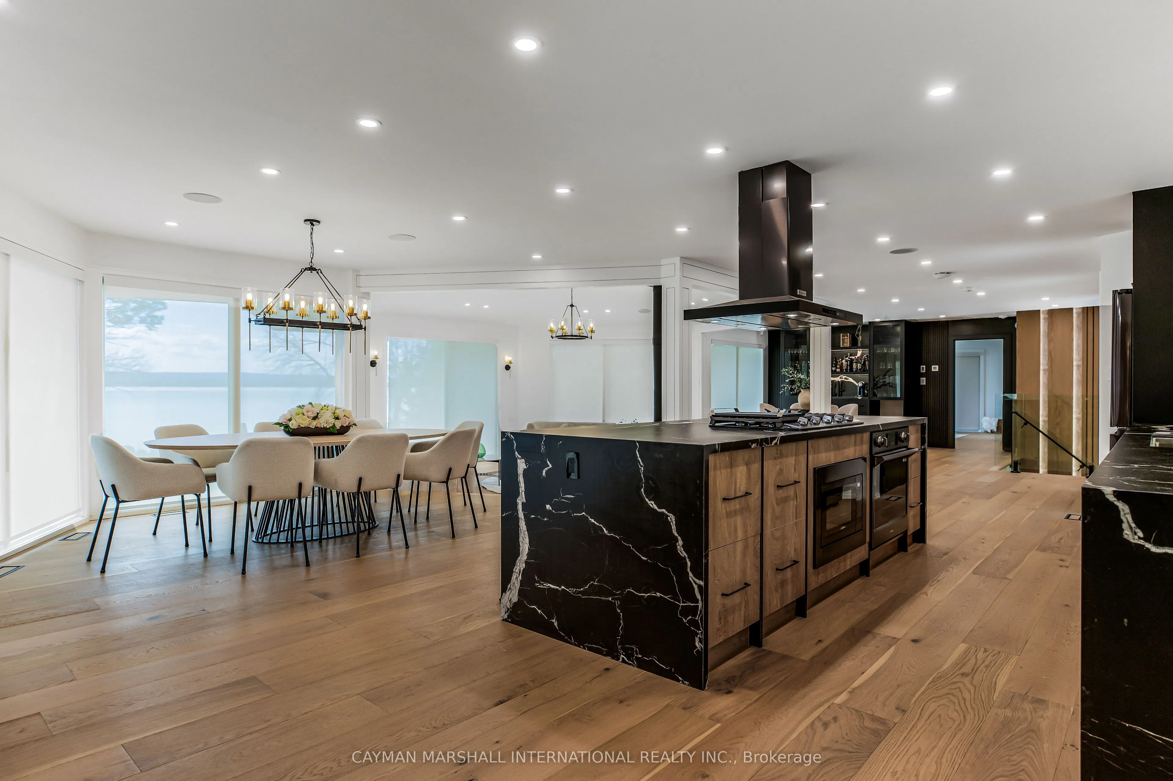 285 BALMY BEACH Road